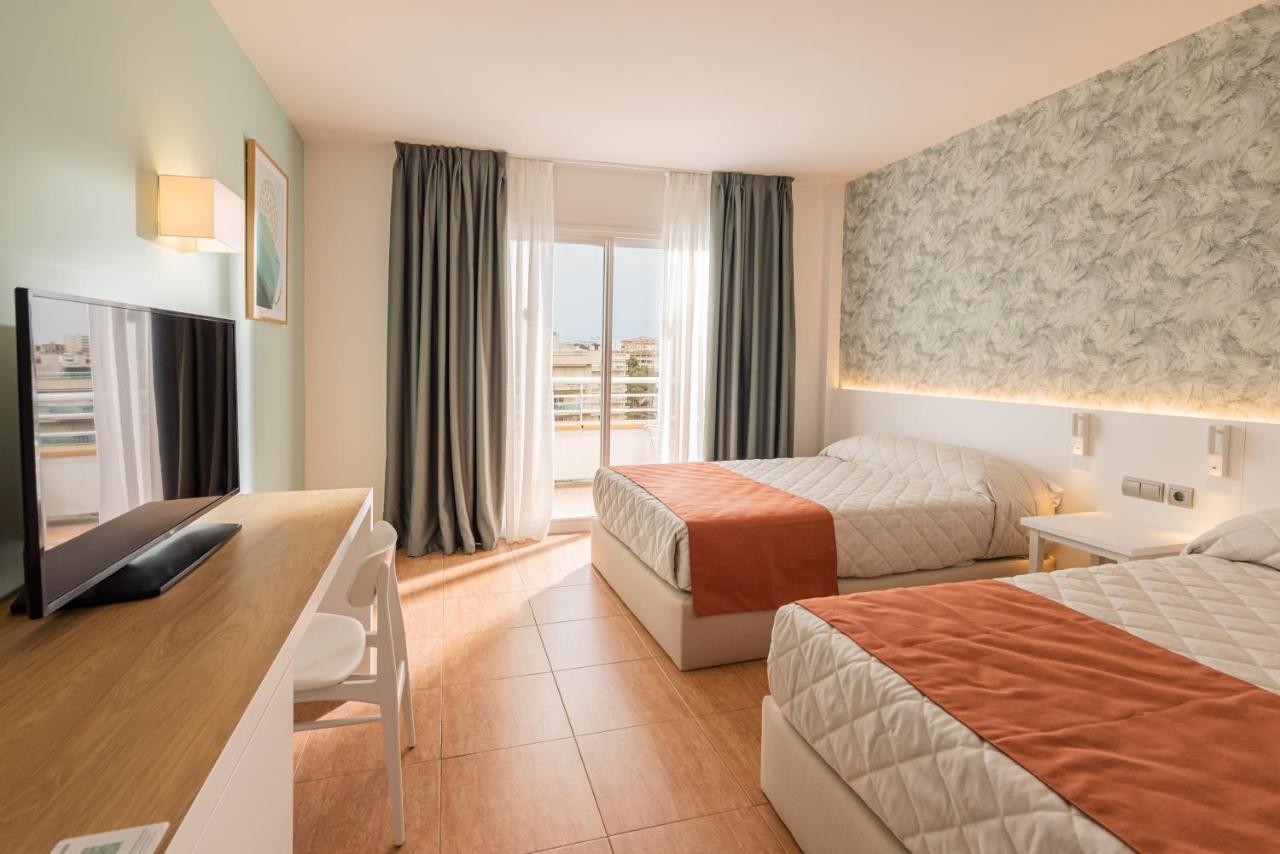 Standard Double Room with view (2 adults),1555325851:JPEG
