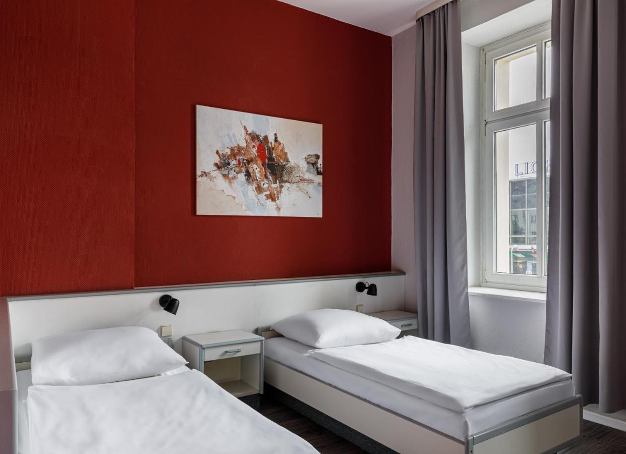 Standard Double or Twin Room,1555388152:JPEG
