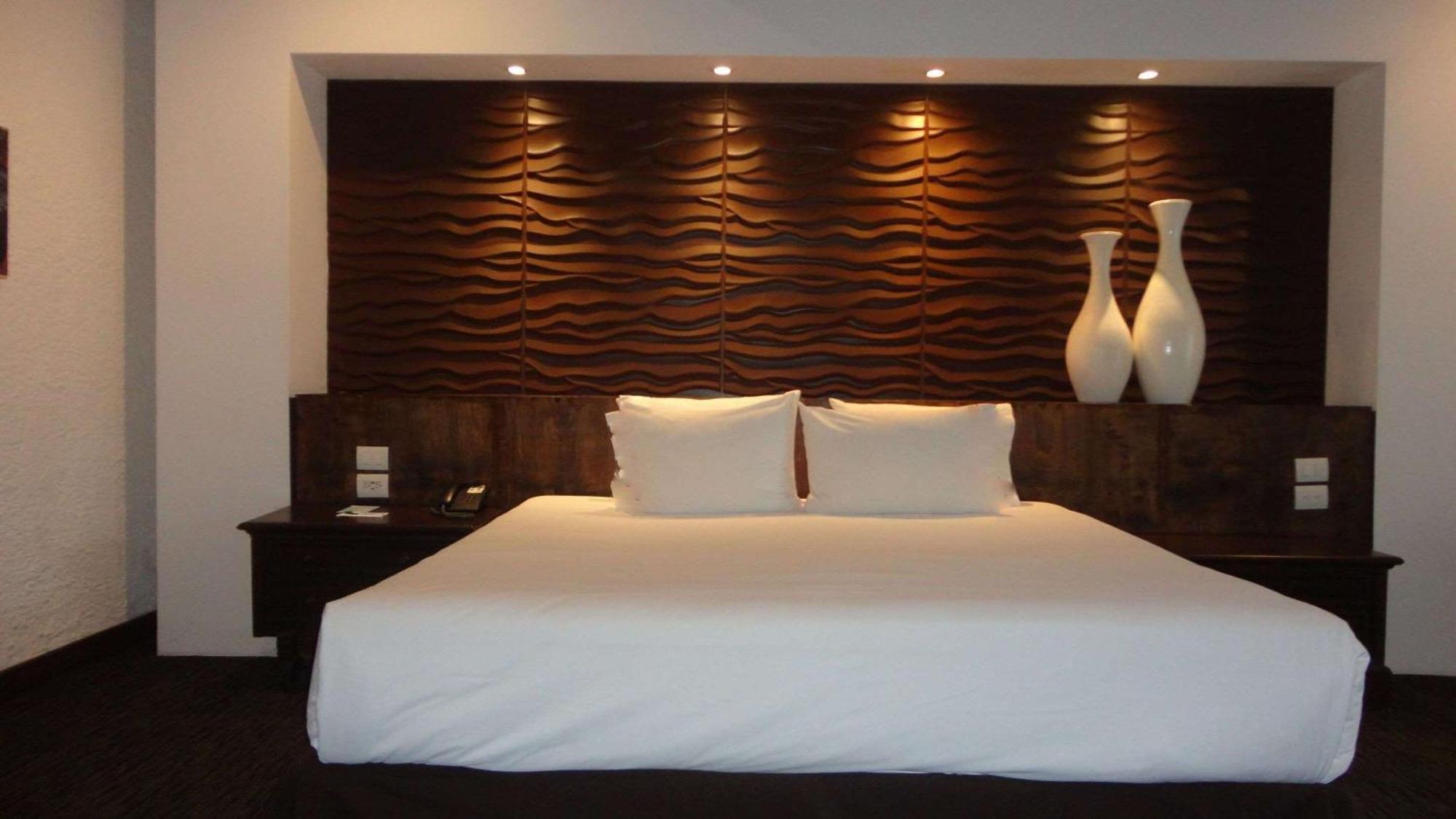 King Room Non-Smoking