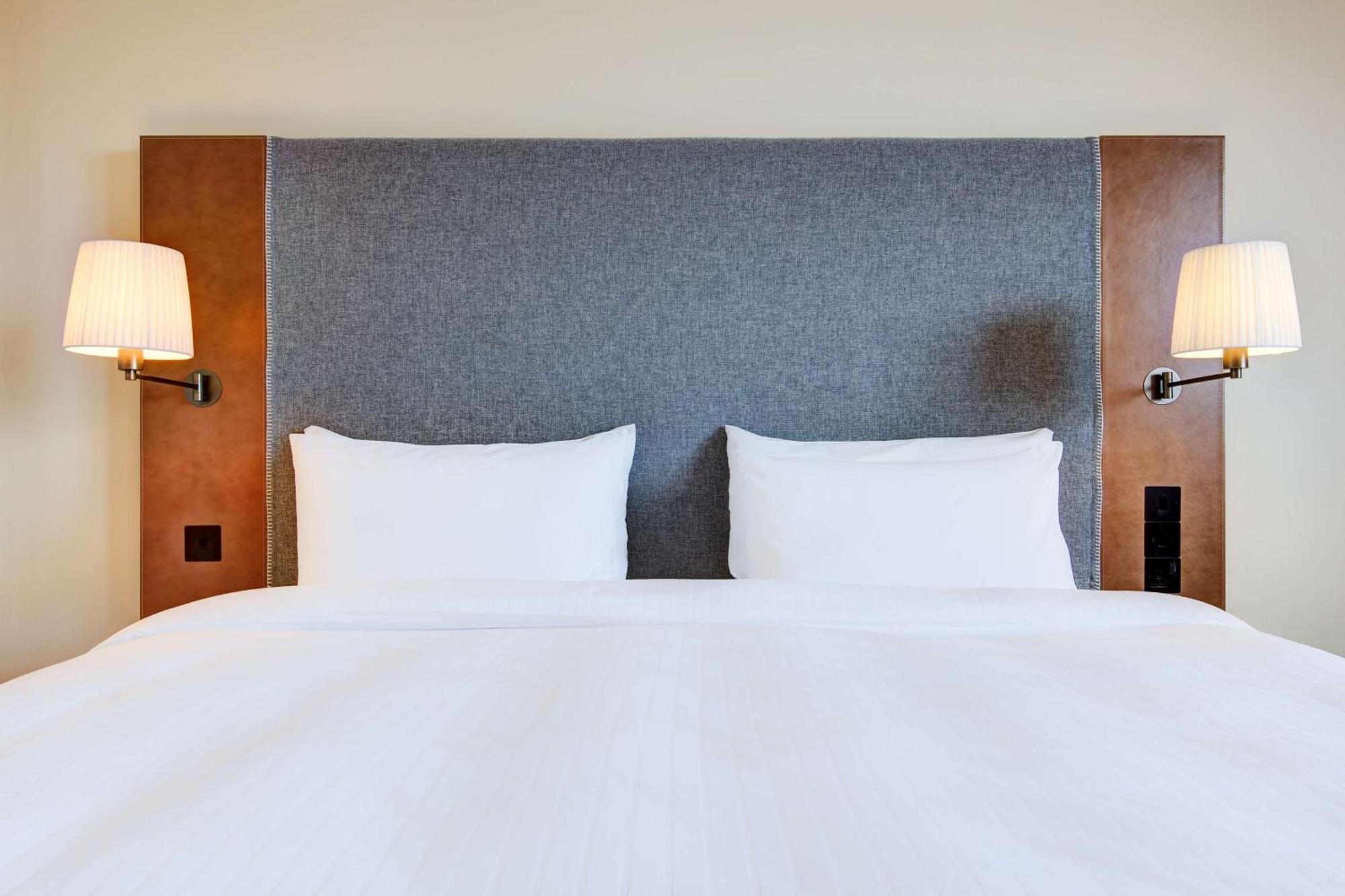 Standard Room,1437324061:JPEG