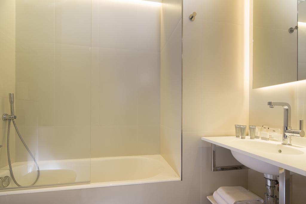 Superior Double Room Street View