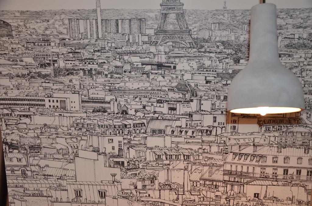 Double Room Eiffel Tower View