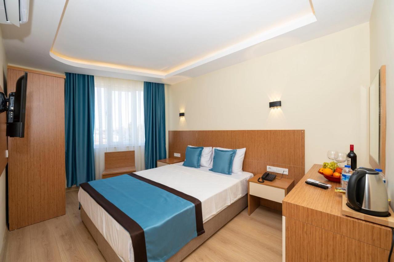 Double Room,1468211456:JPEG
