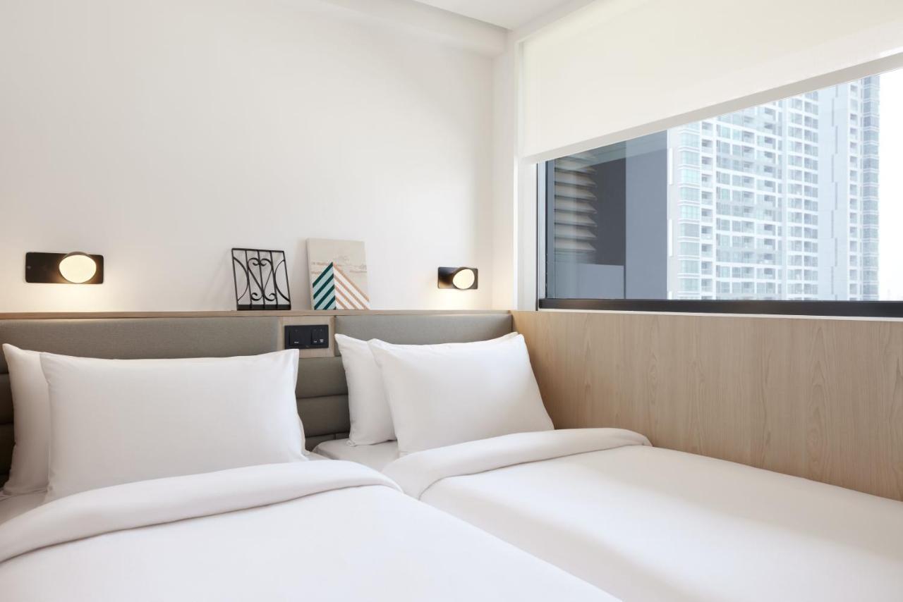 Cosy Twin Room,1469864648:JPEG
