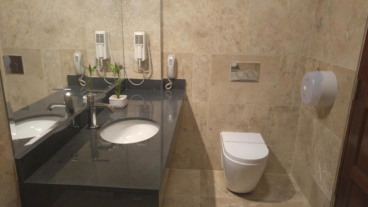 Junior Suite,1479734048:JPEG