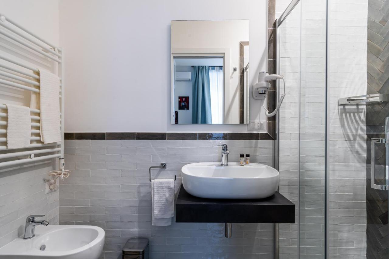 Double Room Private Bathroom