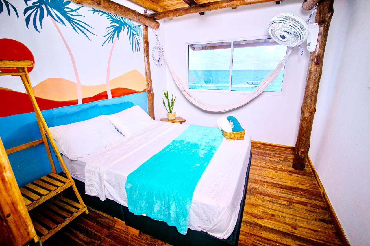 Deluxe Double Room with Sea View,1483620647:JPEG