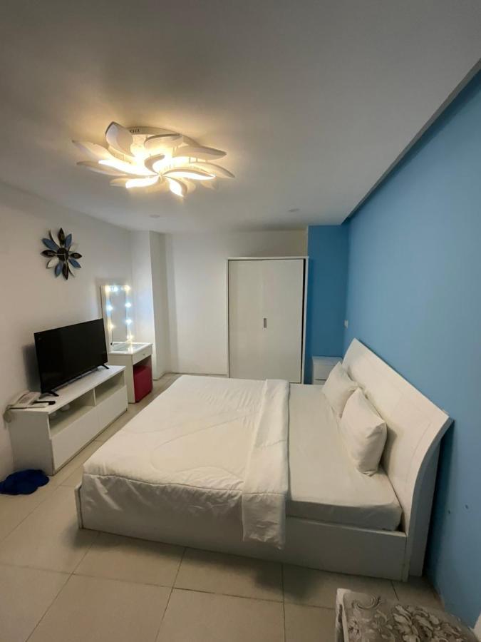 King Room,1483653083:JPEG