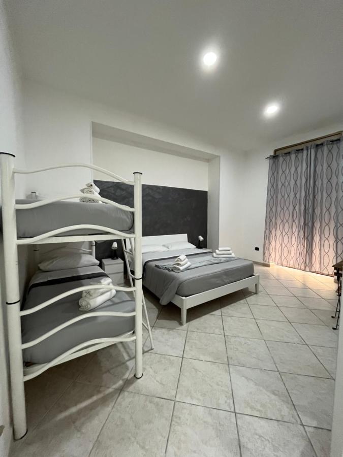 Quadruple Room Private External Bathroom