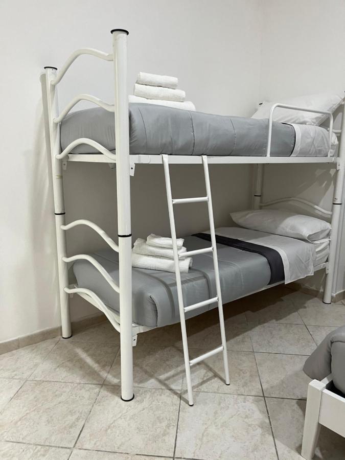 Quadruple Room Private External Bathroom