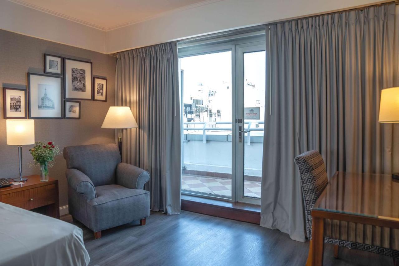 Kamer met Kingsize Bed en Balkon