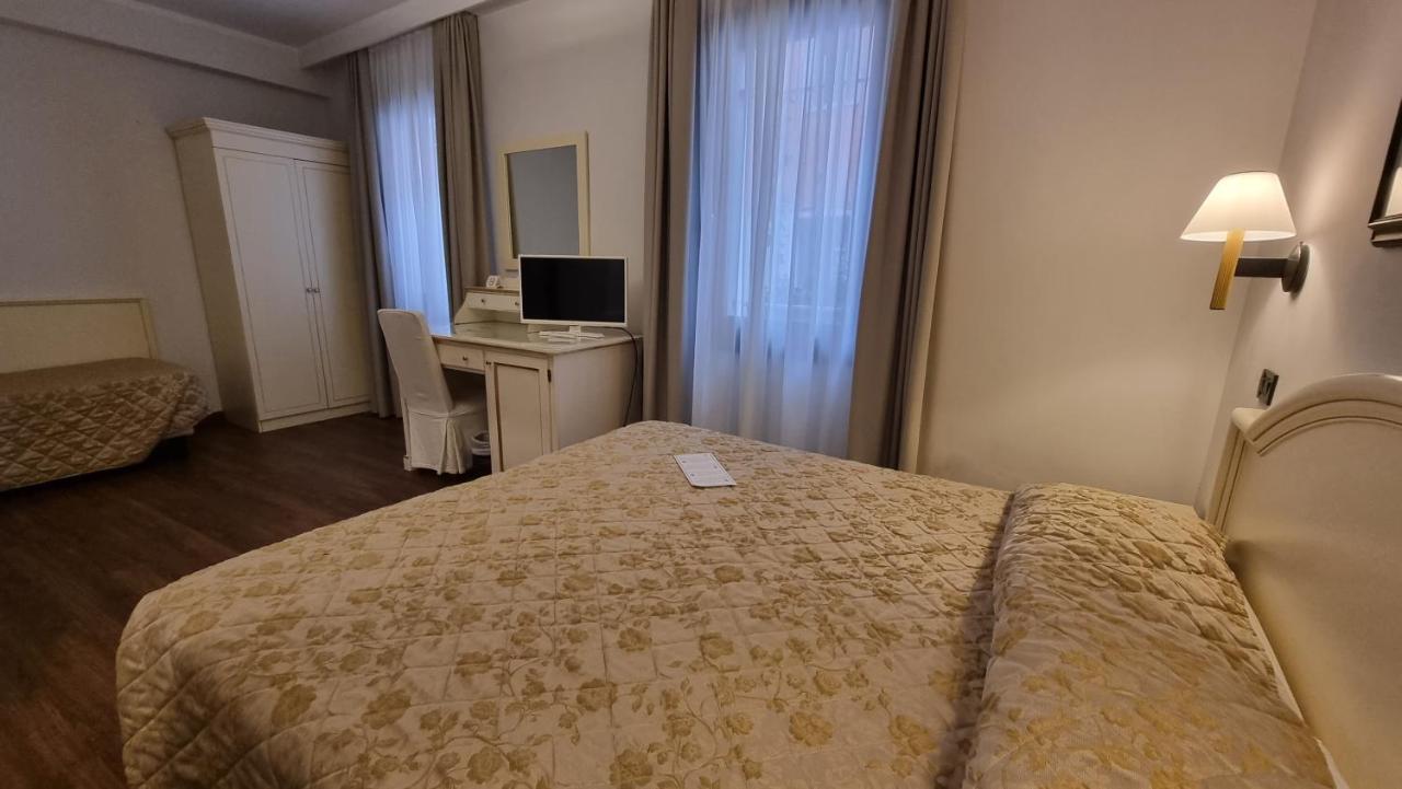 Quarto Família