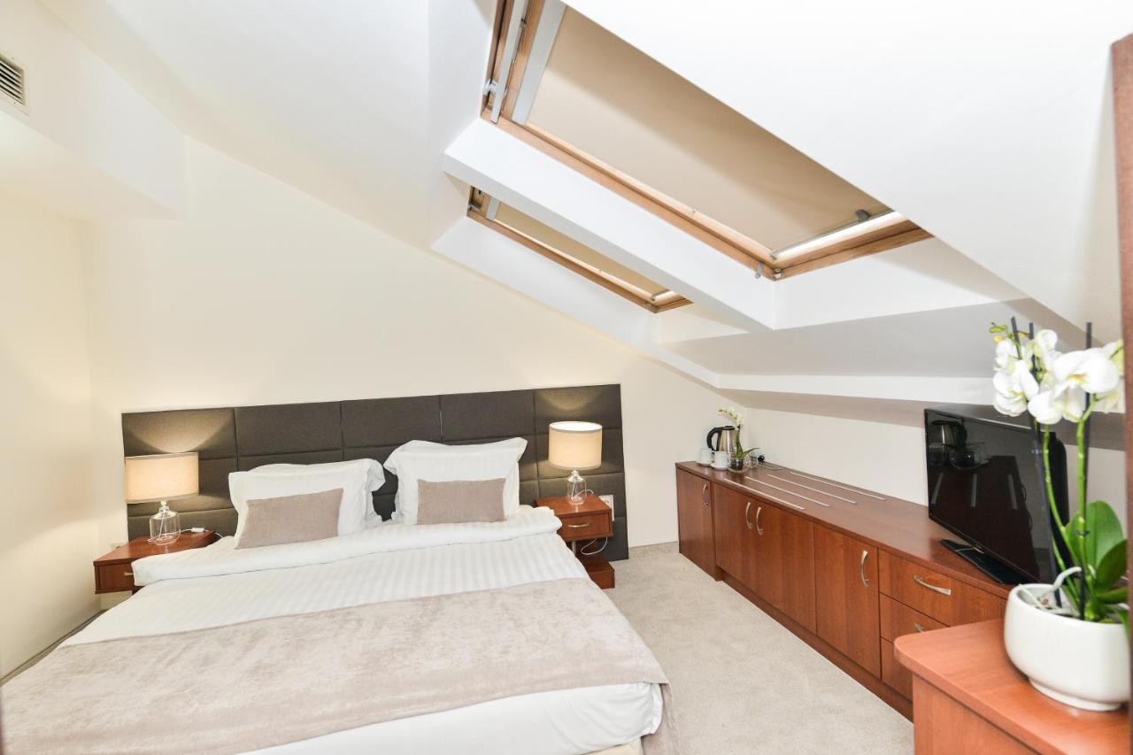 Doppelzimmer mit Doppelbett - Nichtraucher
