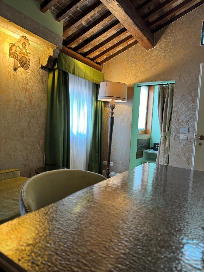 King Suite Terrace