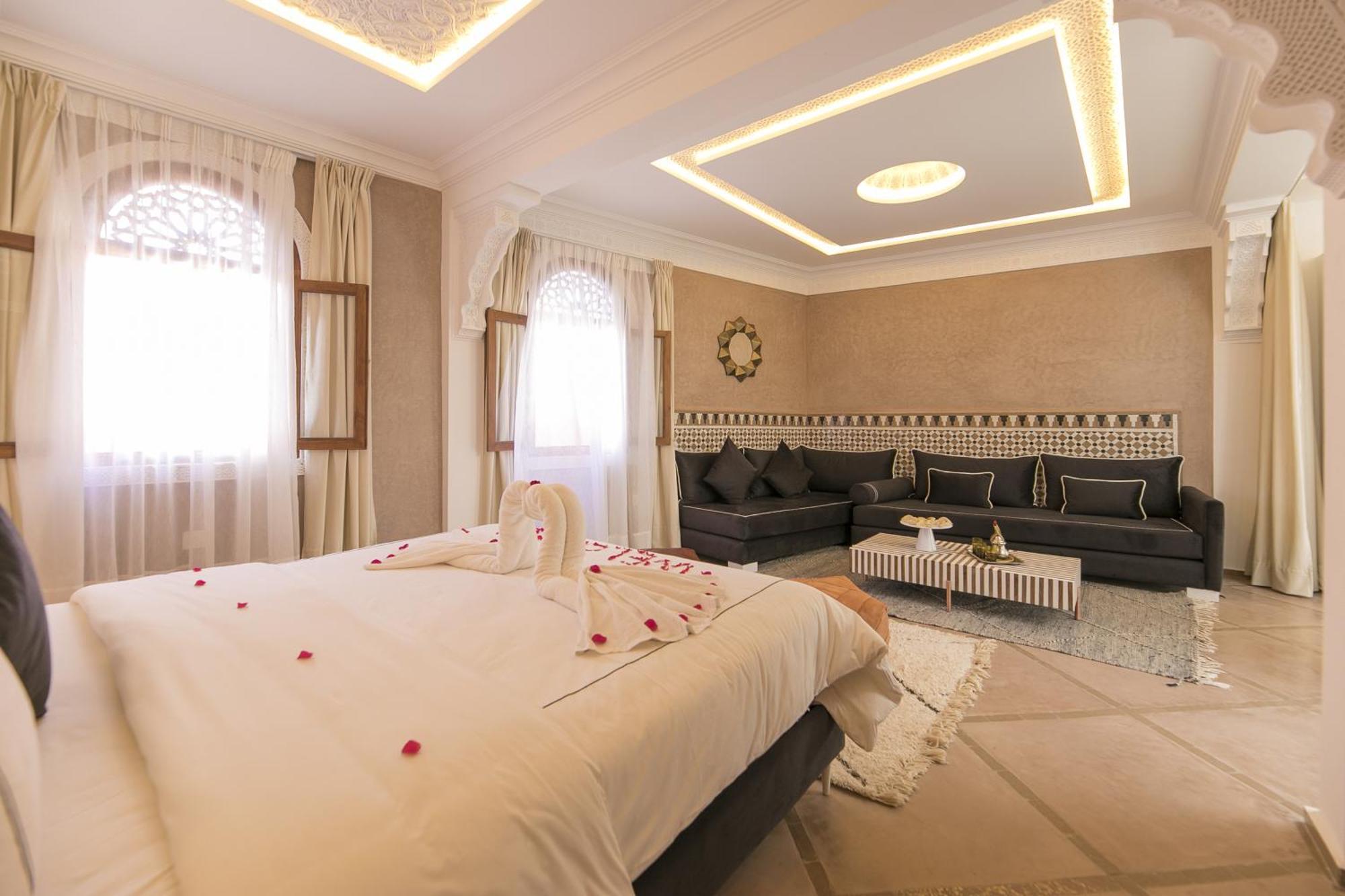Family Suite,1498856236:JPEG