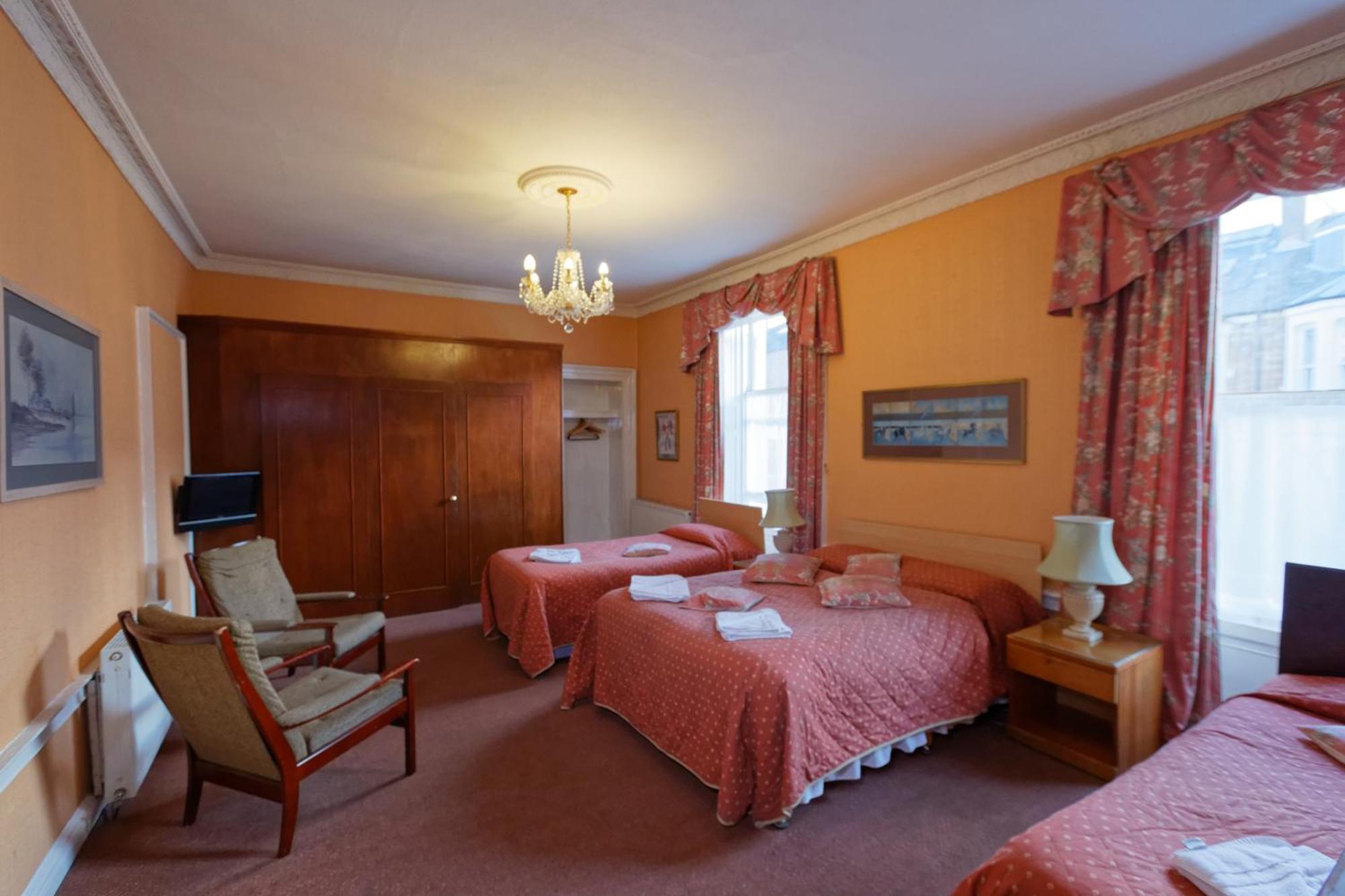 Family Room ensuite