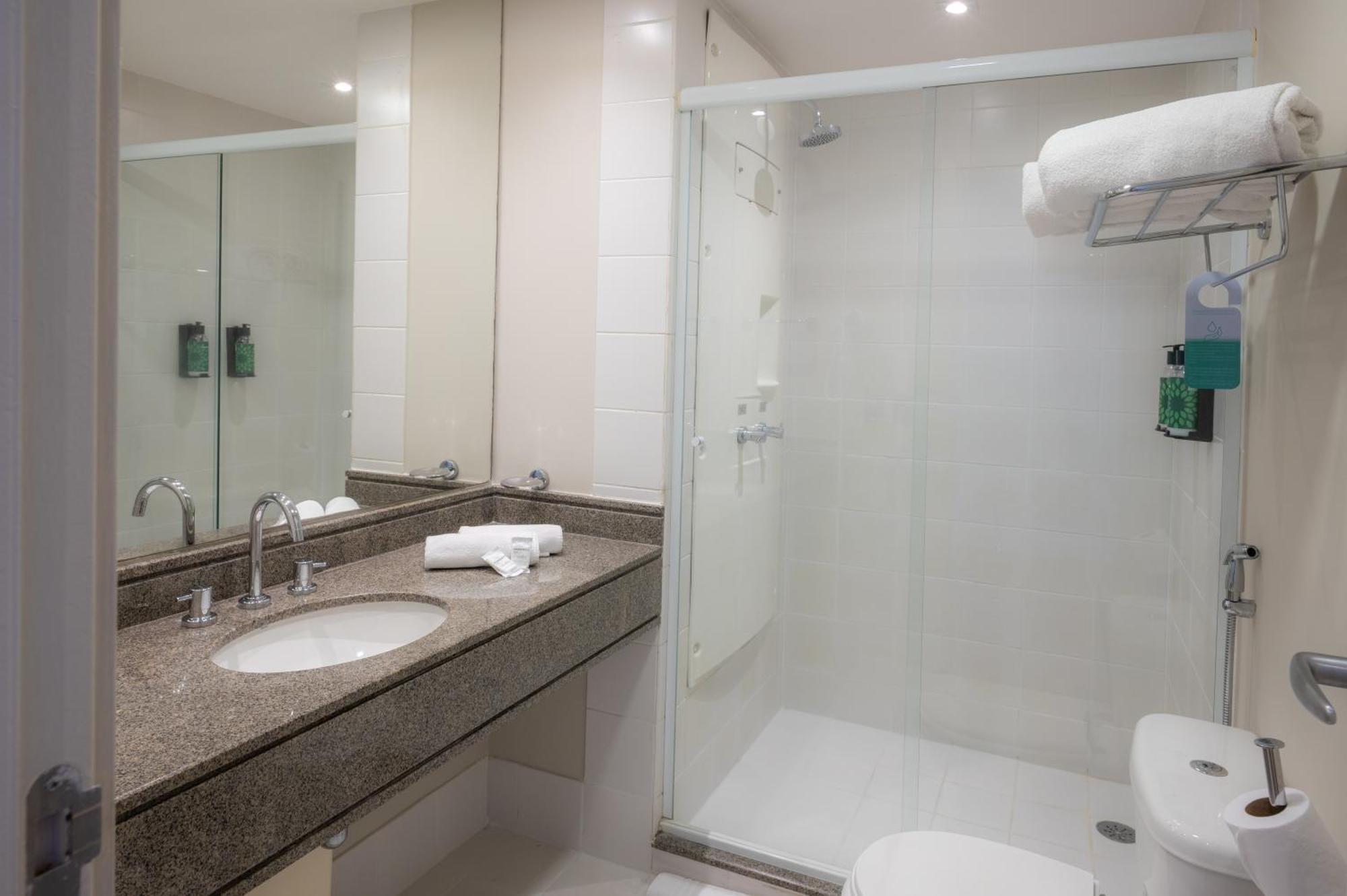 Queen Suite