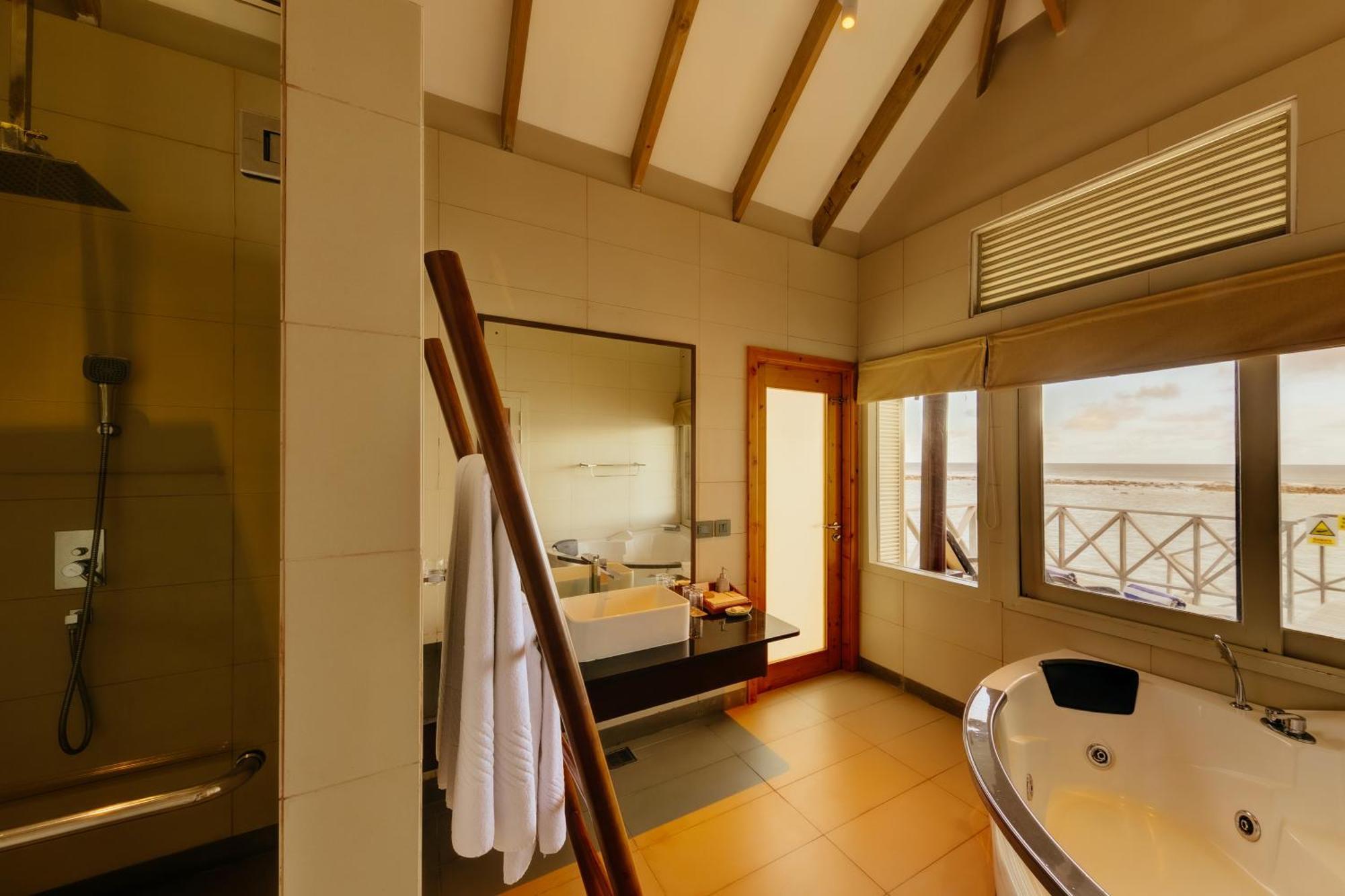 Water Bungalow Enjoy a Complimentary return speedboat transfers 7 or transfers 1– up to 2 guests Valid stays until 31 Oct 2027,1499150110:JPEG