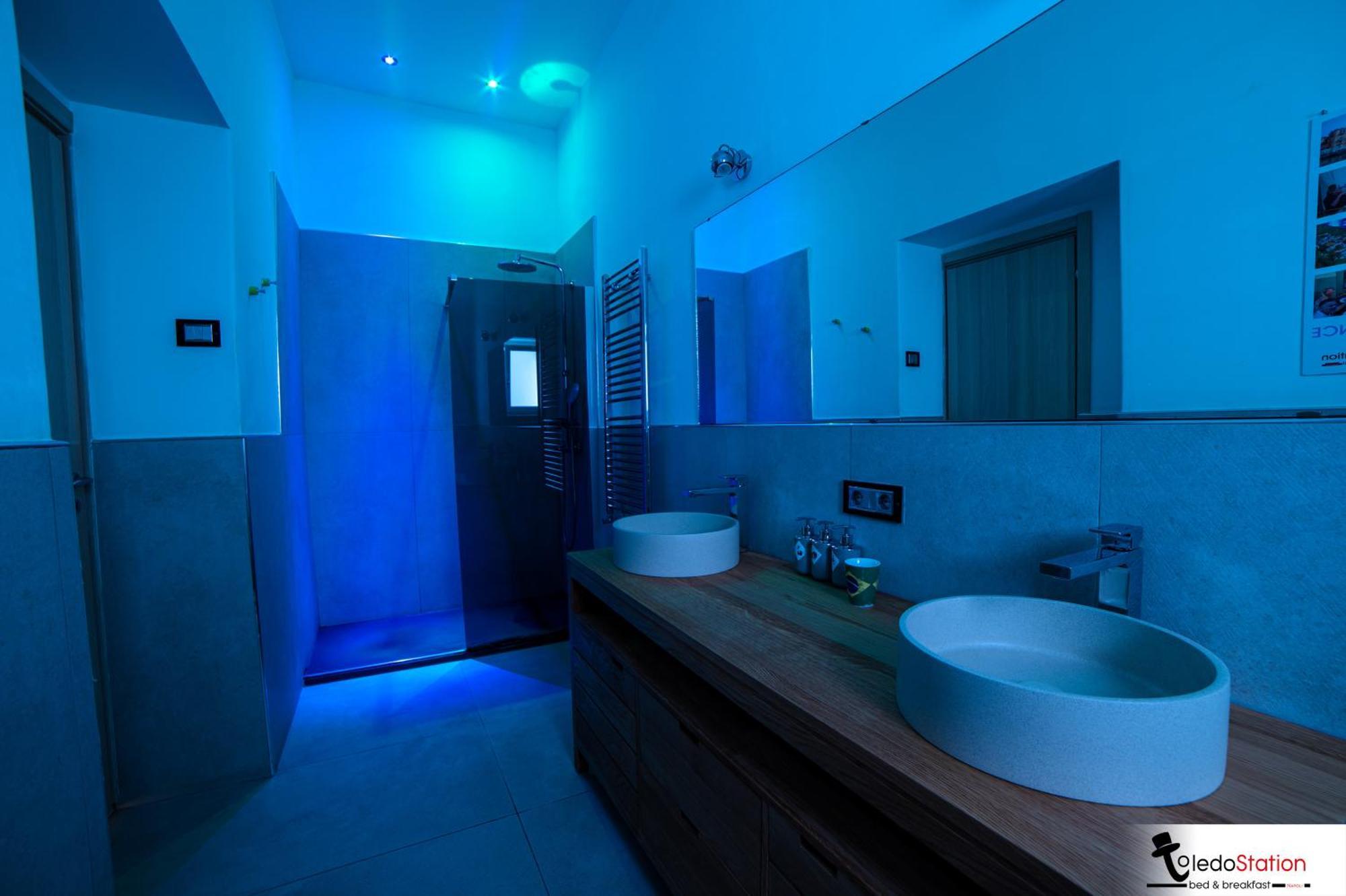 Large Suite 2 Balconies