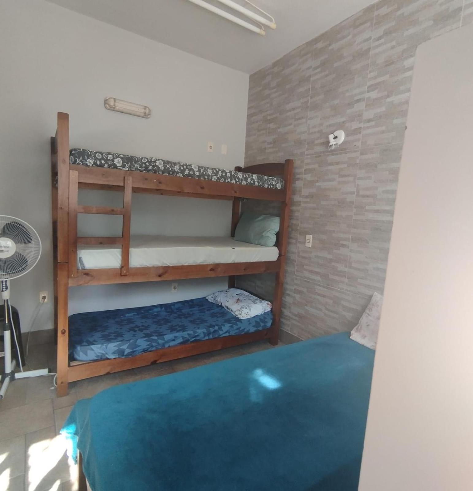 Bunk Bed in Female Dormitory Room,1499906614:JPEG