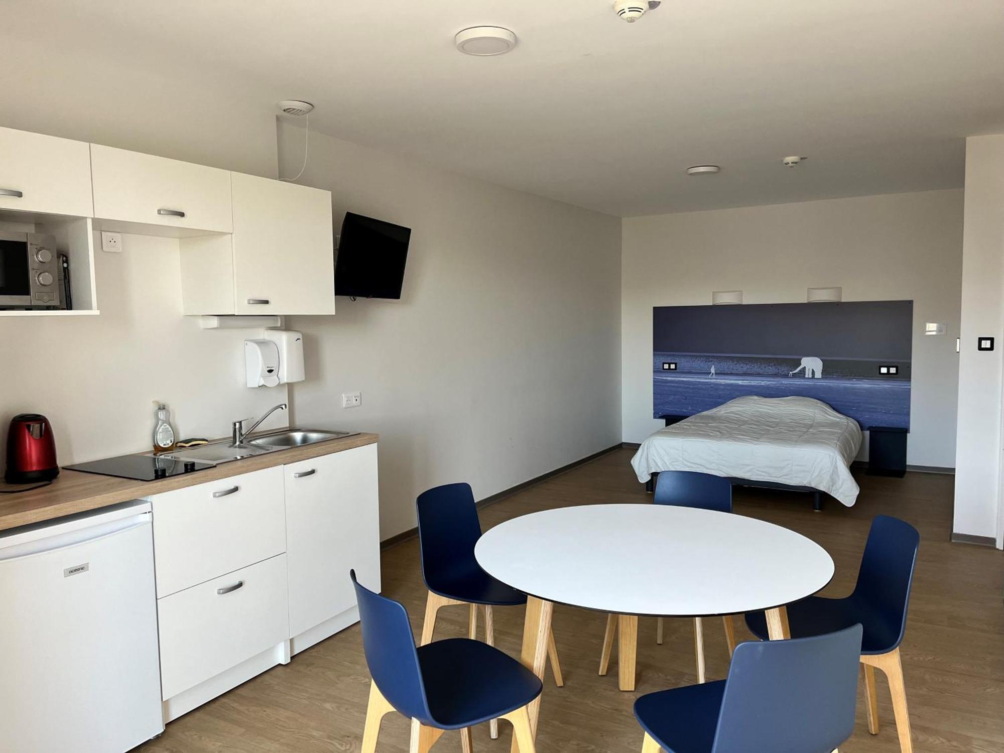 Superior Family Room