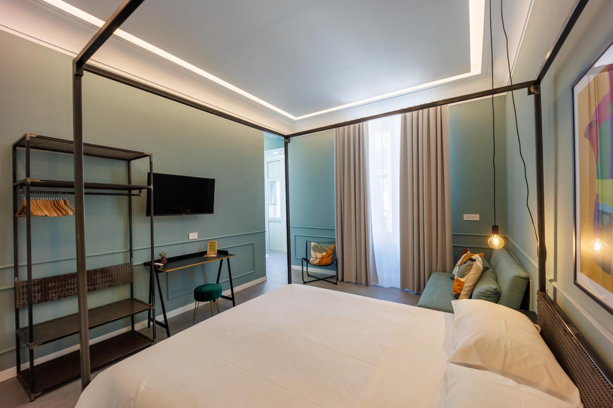Quadruple Room Private Bathroom