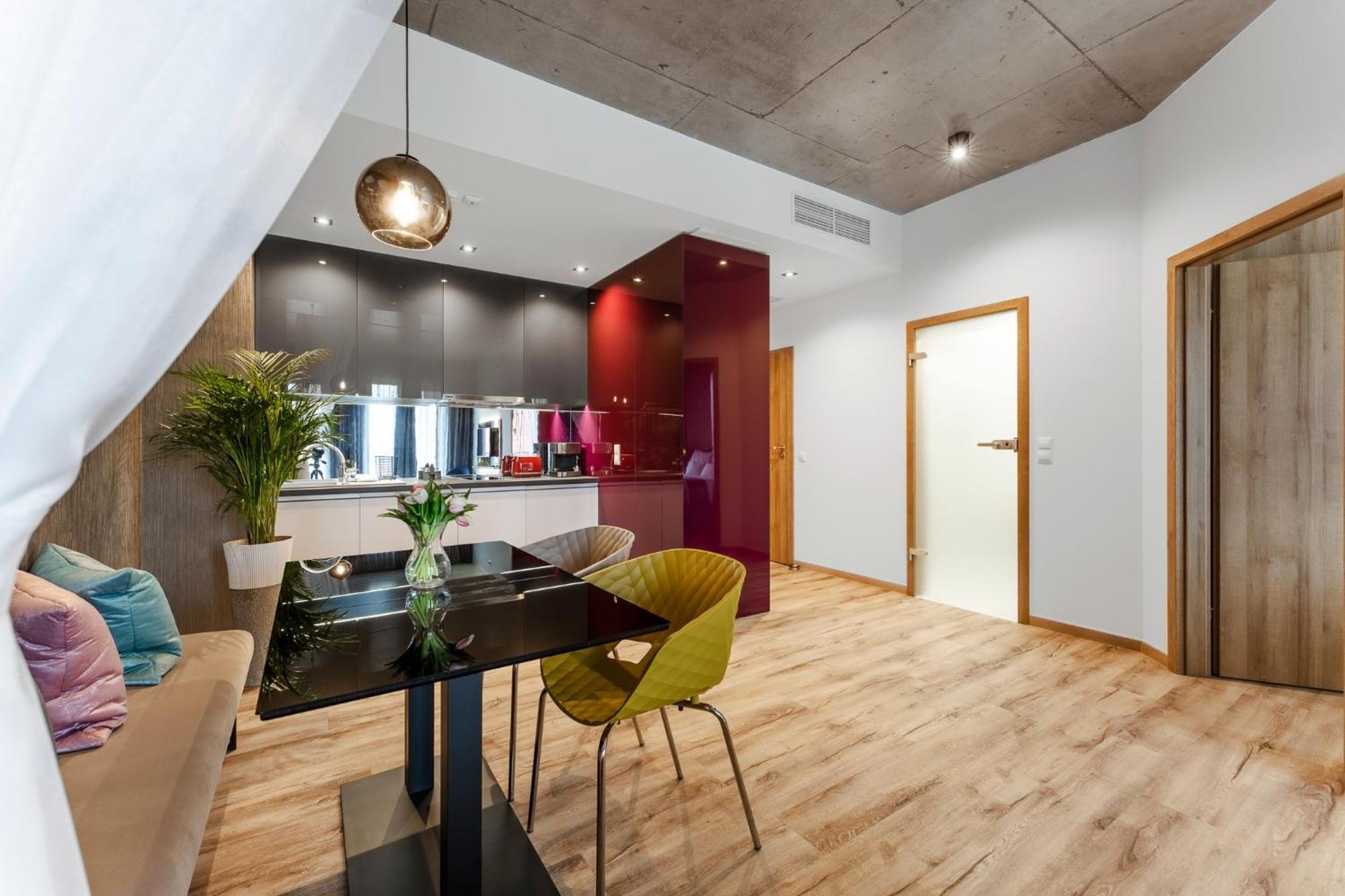 Deluxe Apartment,1516299949:JPEG