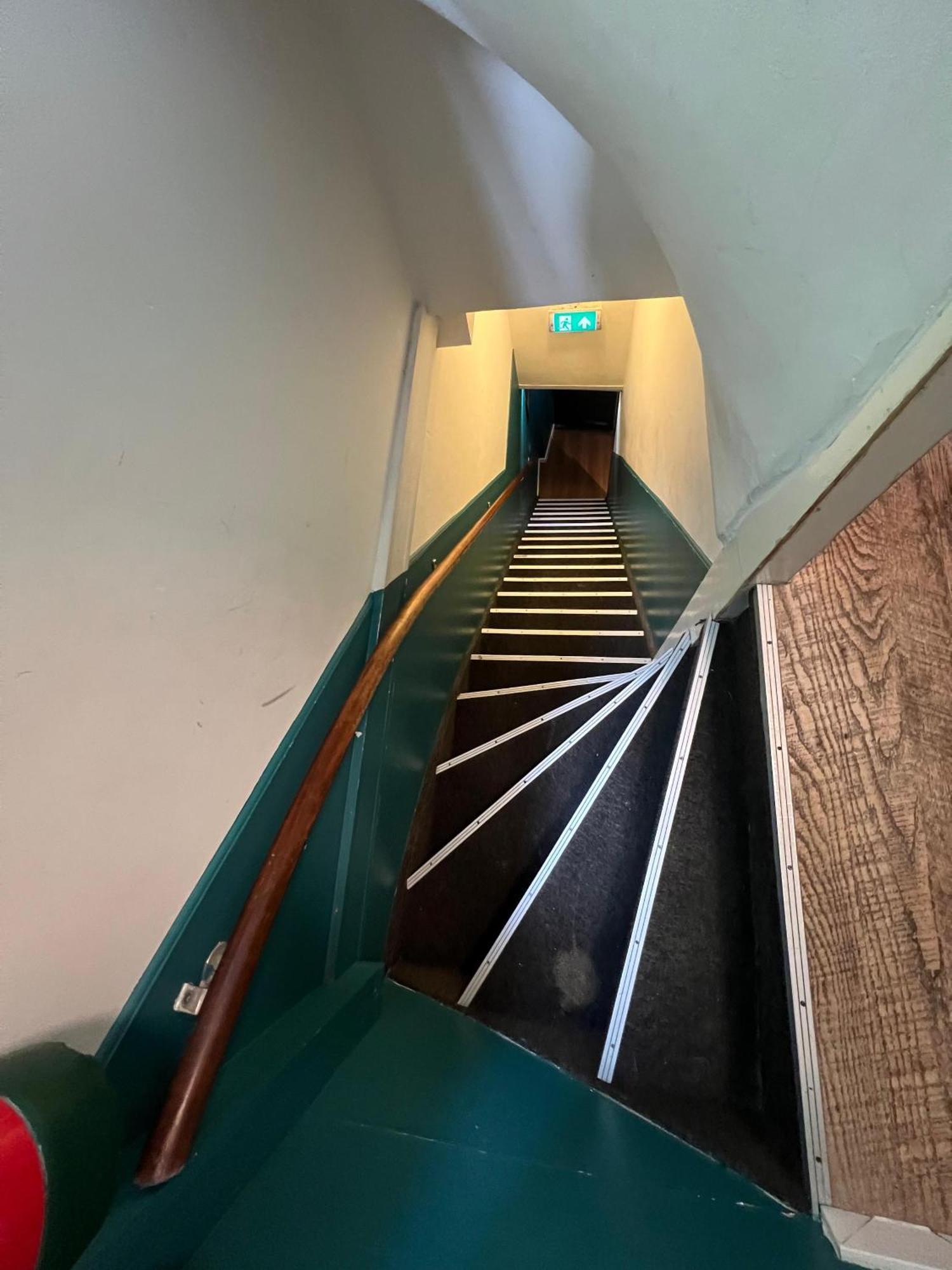Doppel-/Zweibettzimmer mit eigenem Bad