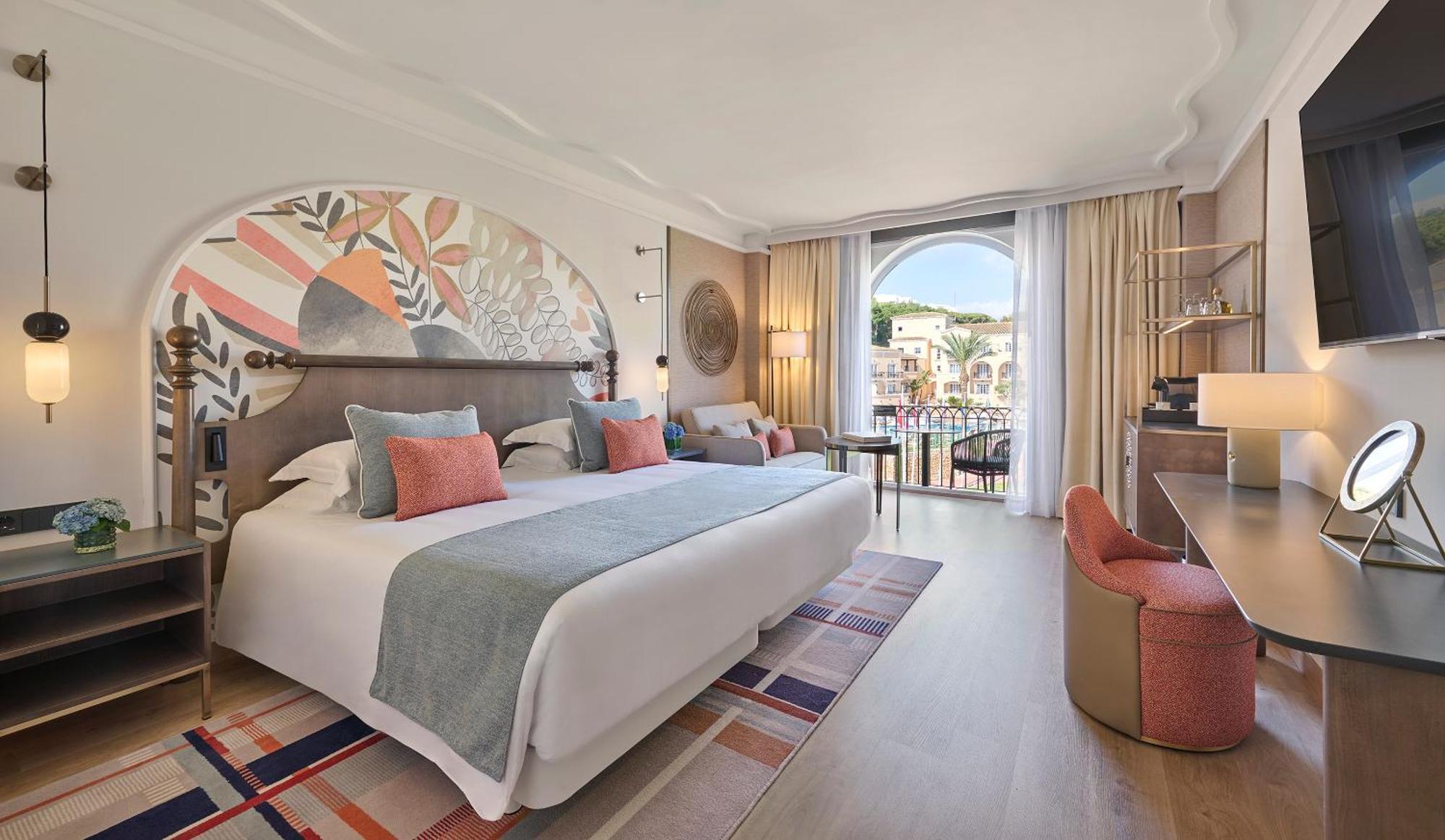 Zimmer mit Kingsize-Bett