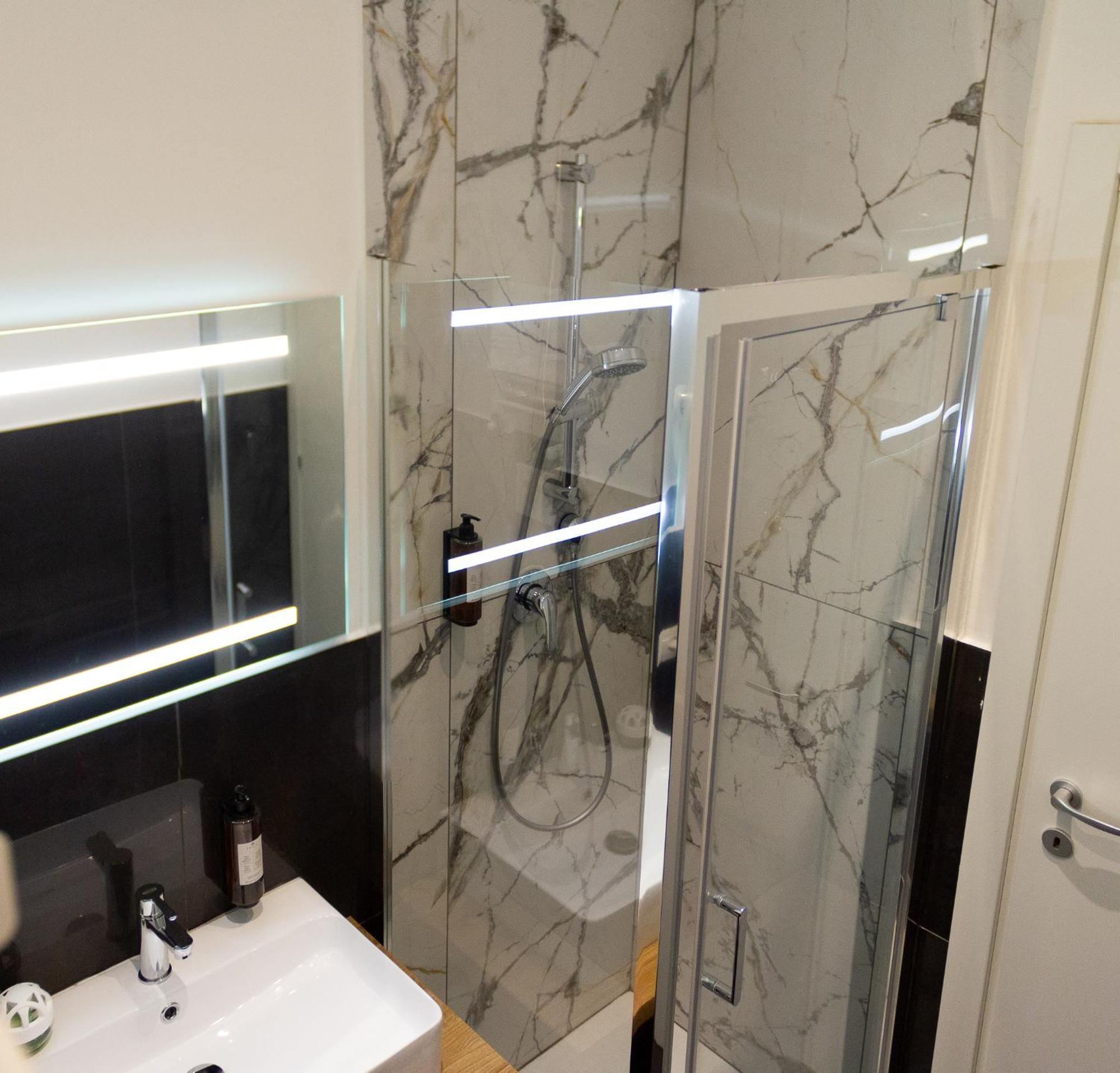 Luxe Kamer met 1 of 2 Bedden en Balkon