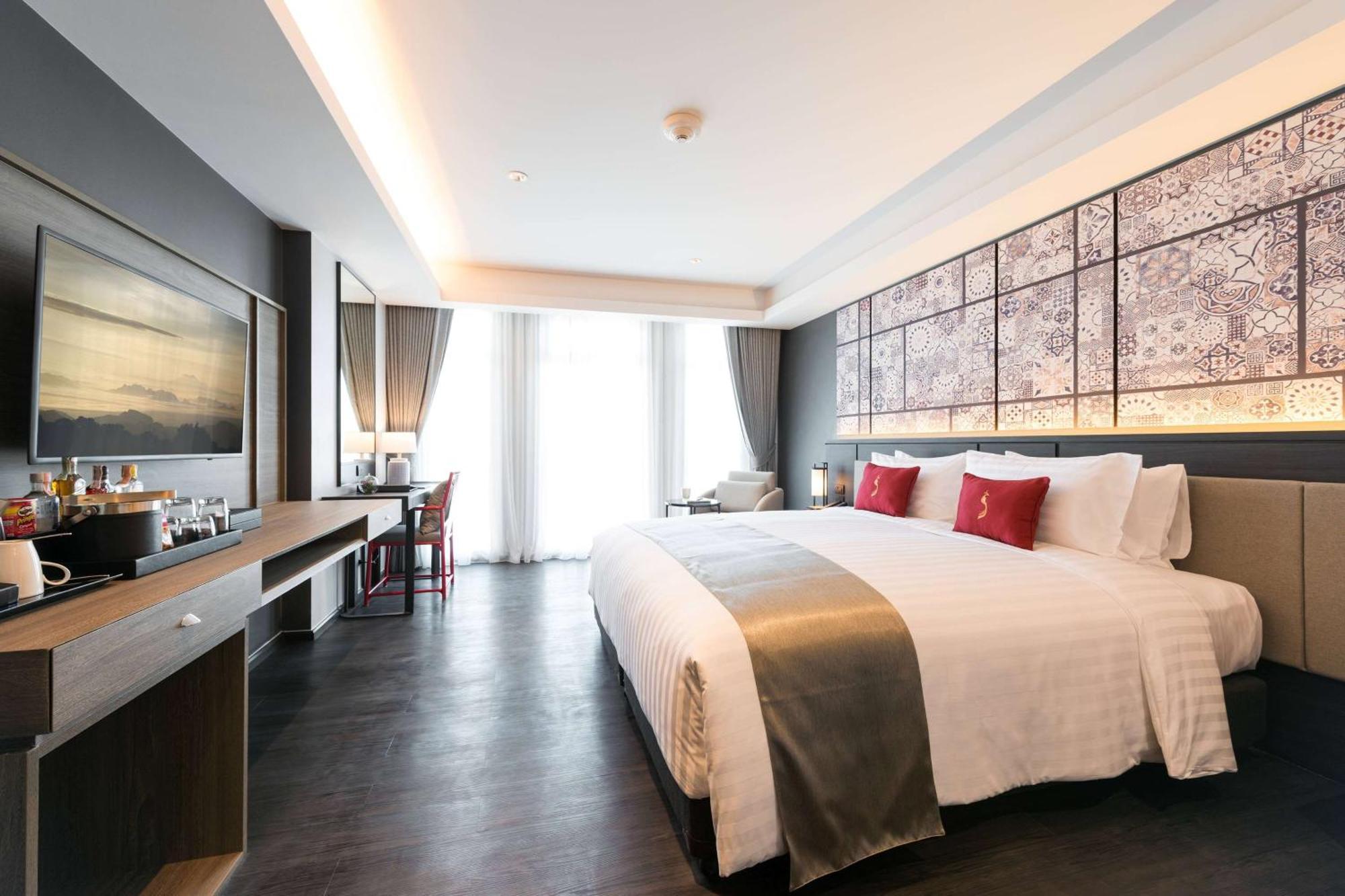 Premium King Room