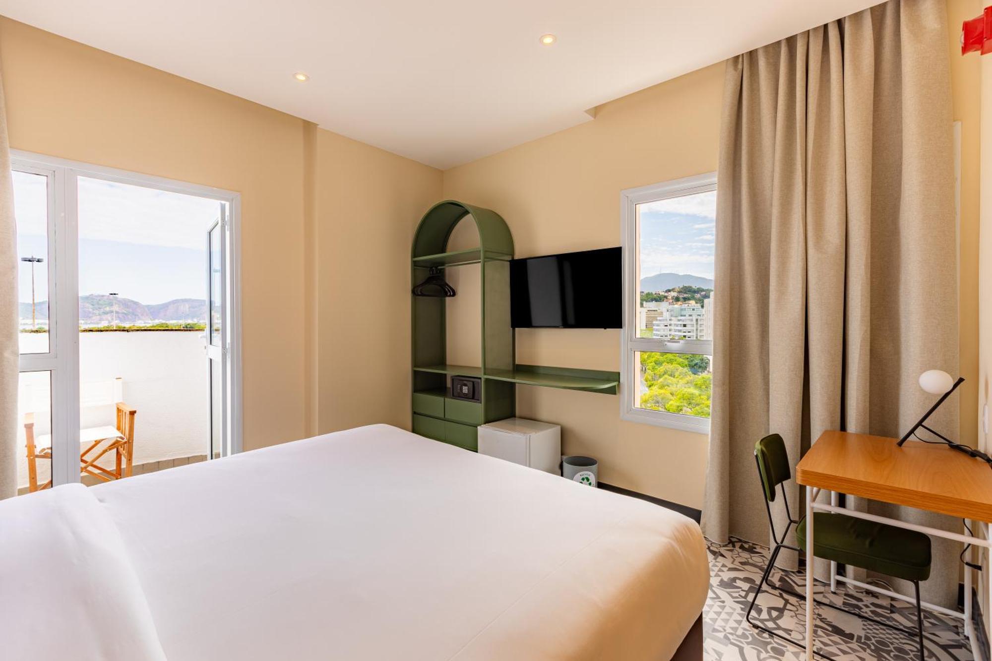 Queen Room Balcony