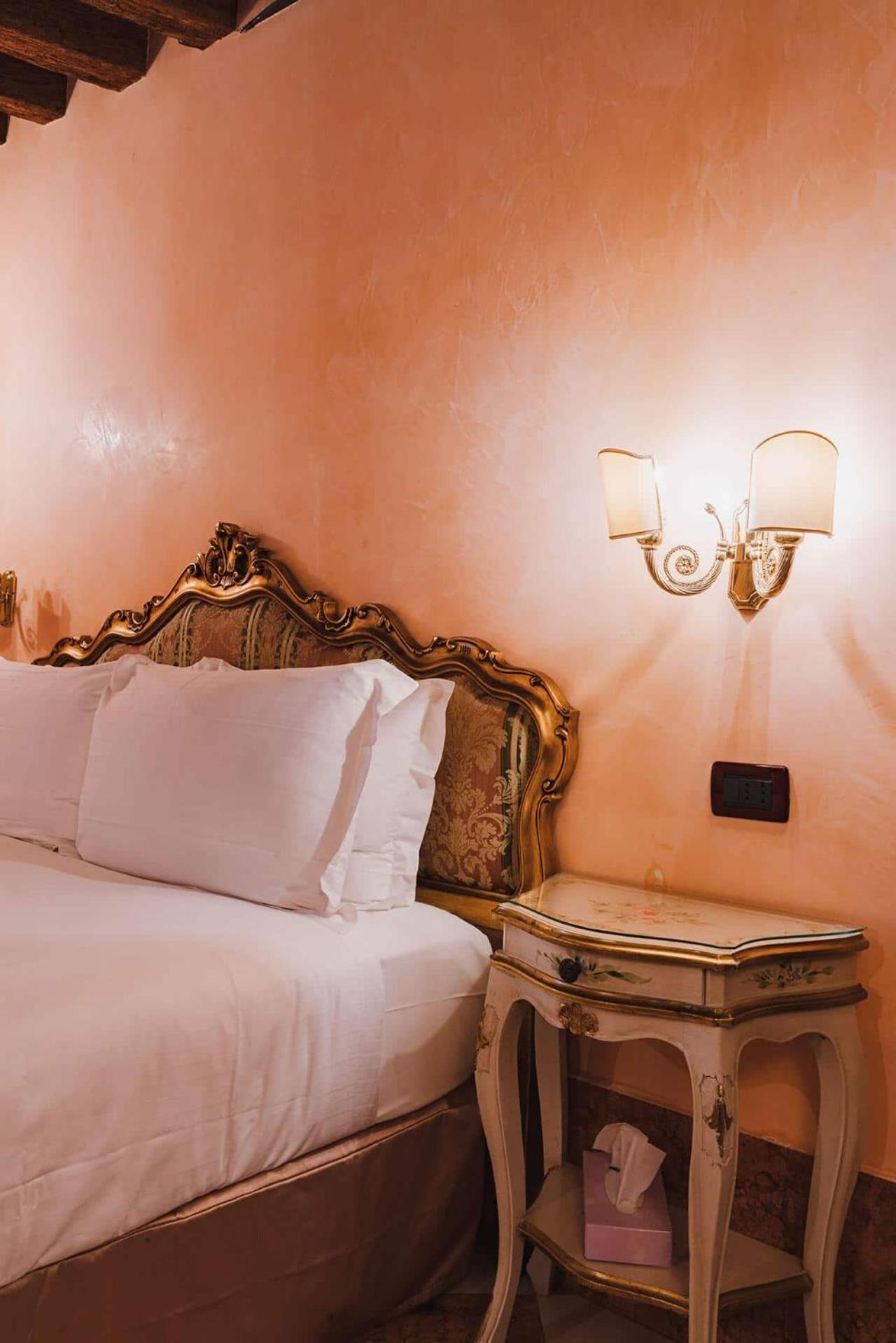 Deluxe room Canal View