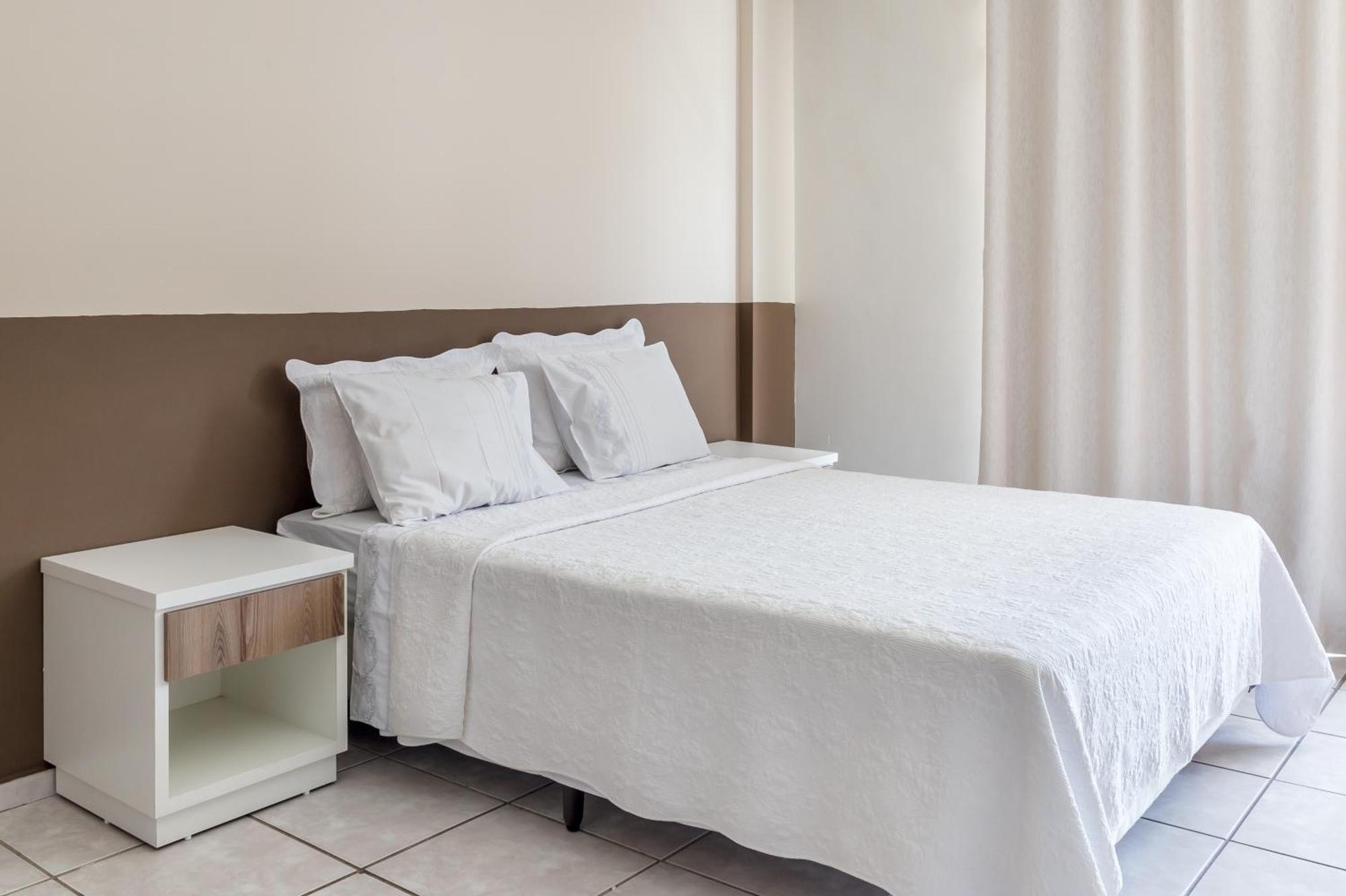 Appartement met 1 Slaapkamer en Uitzicht op het Zwembad (4 Volwassenen)