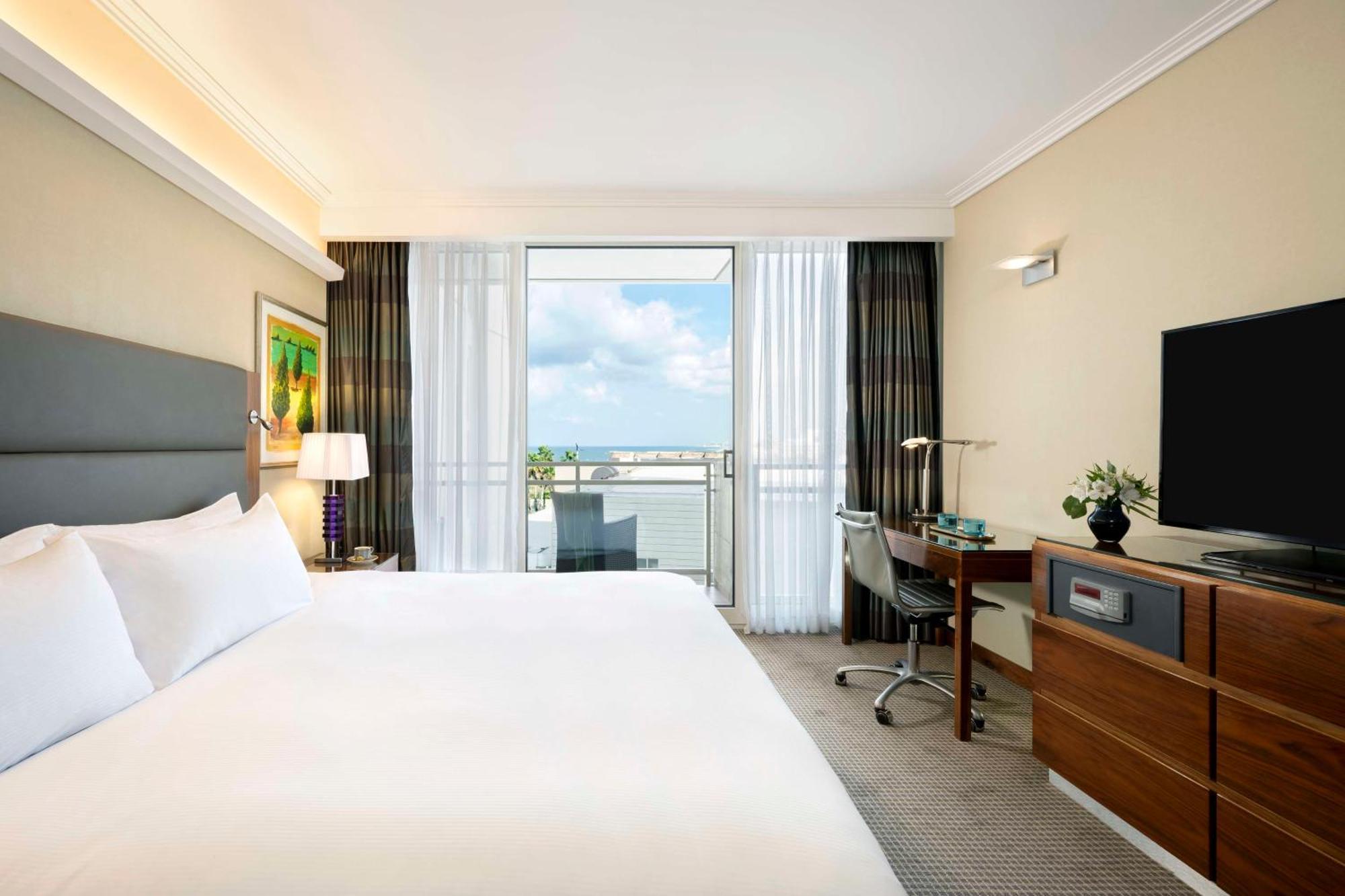 Deluxe King Room with Sea View,1537449850:JPEG