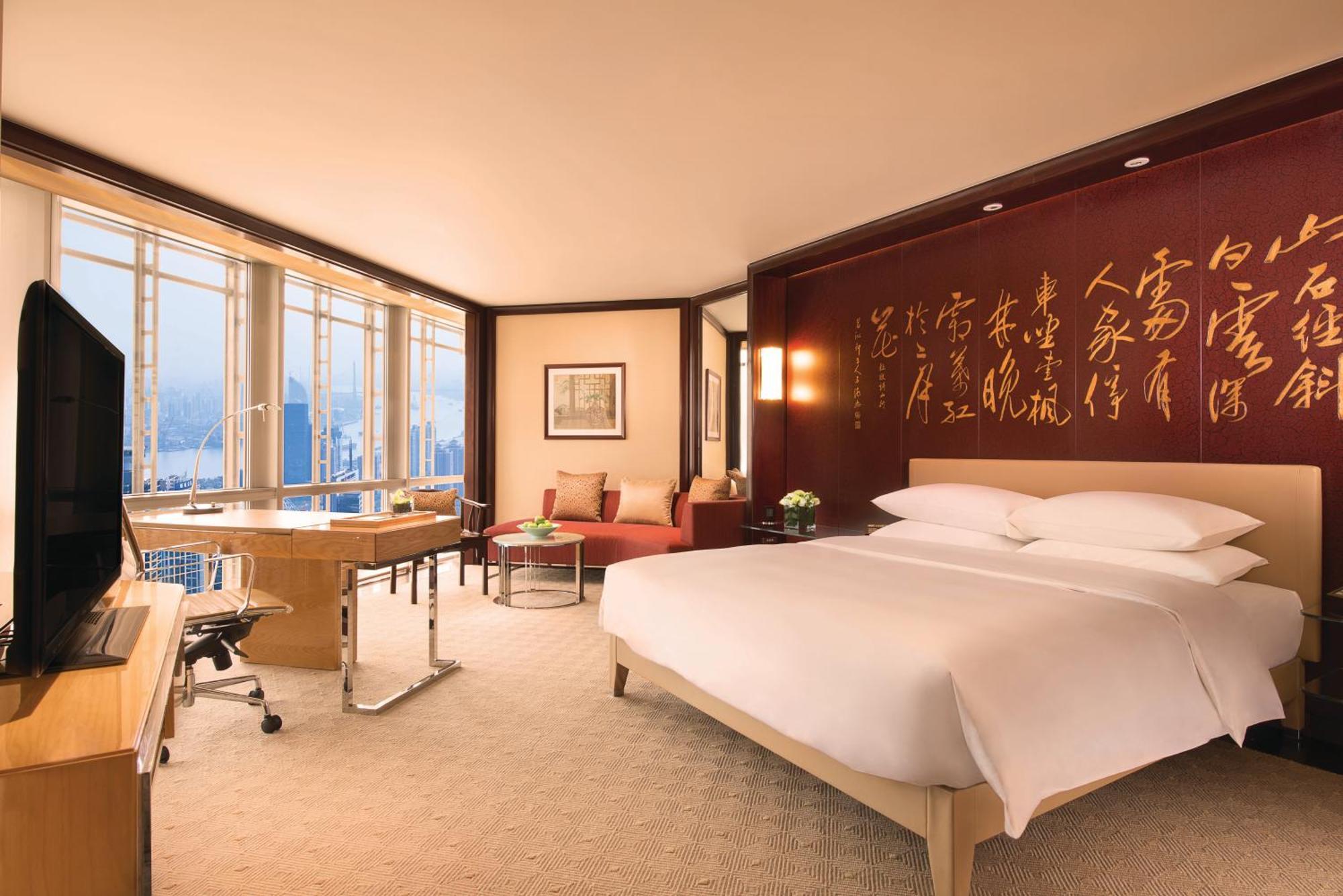 Queen Room River View
