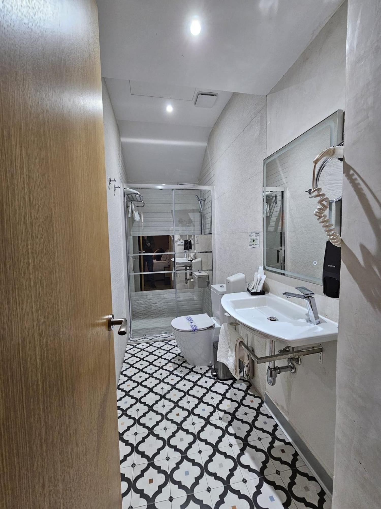 Deluxe Double Room Ground Floor