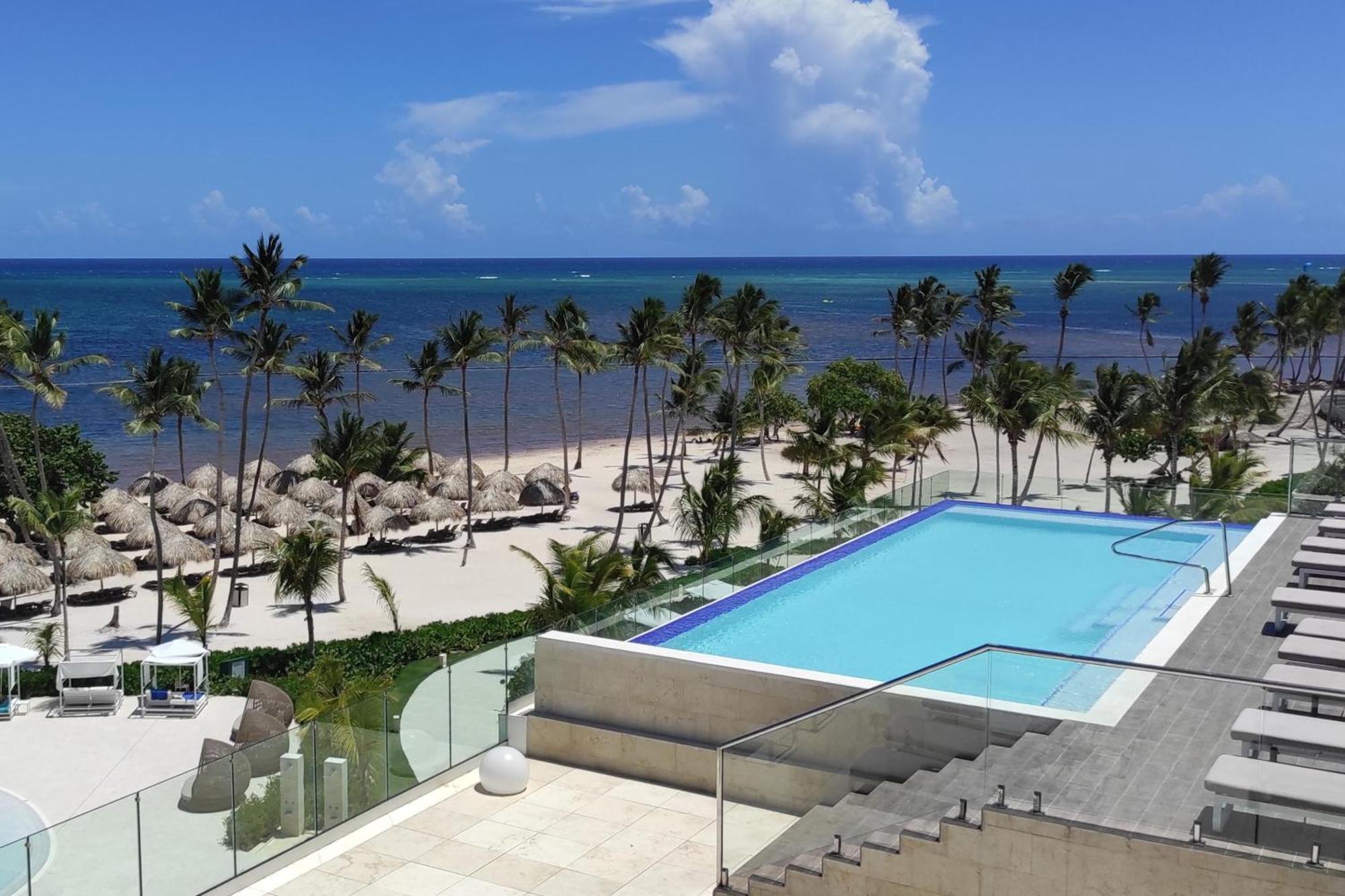 Suite Premium com Banheira de Hidromassagem Exterior