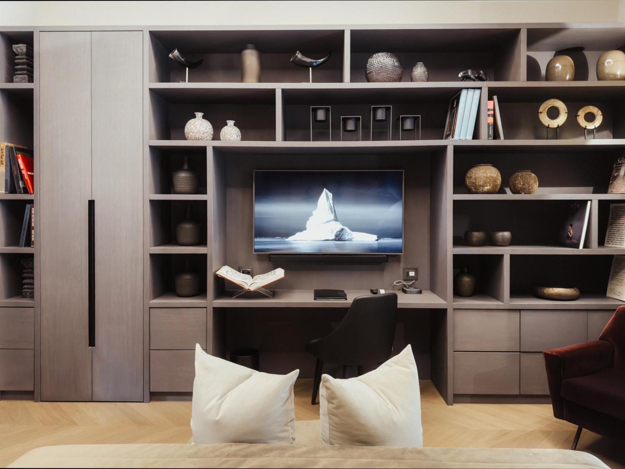 Superior King Room