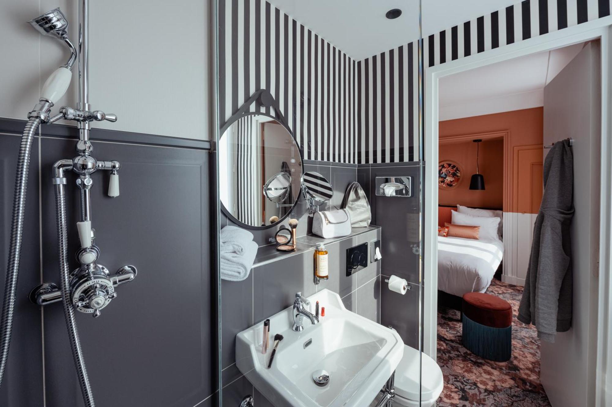 Standard Single Room,1545917335:JPEG