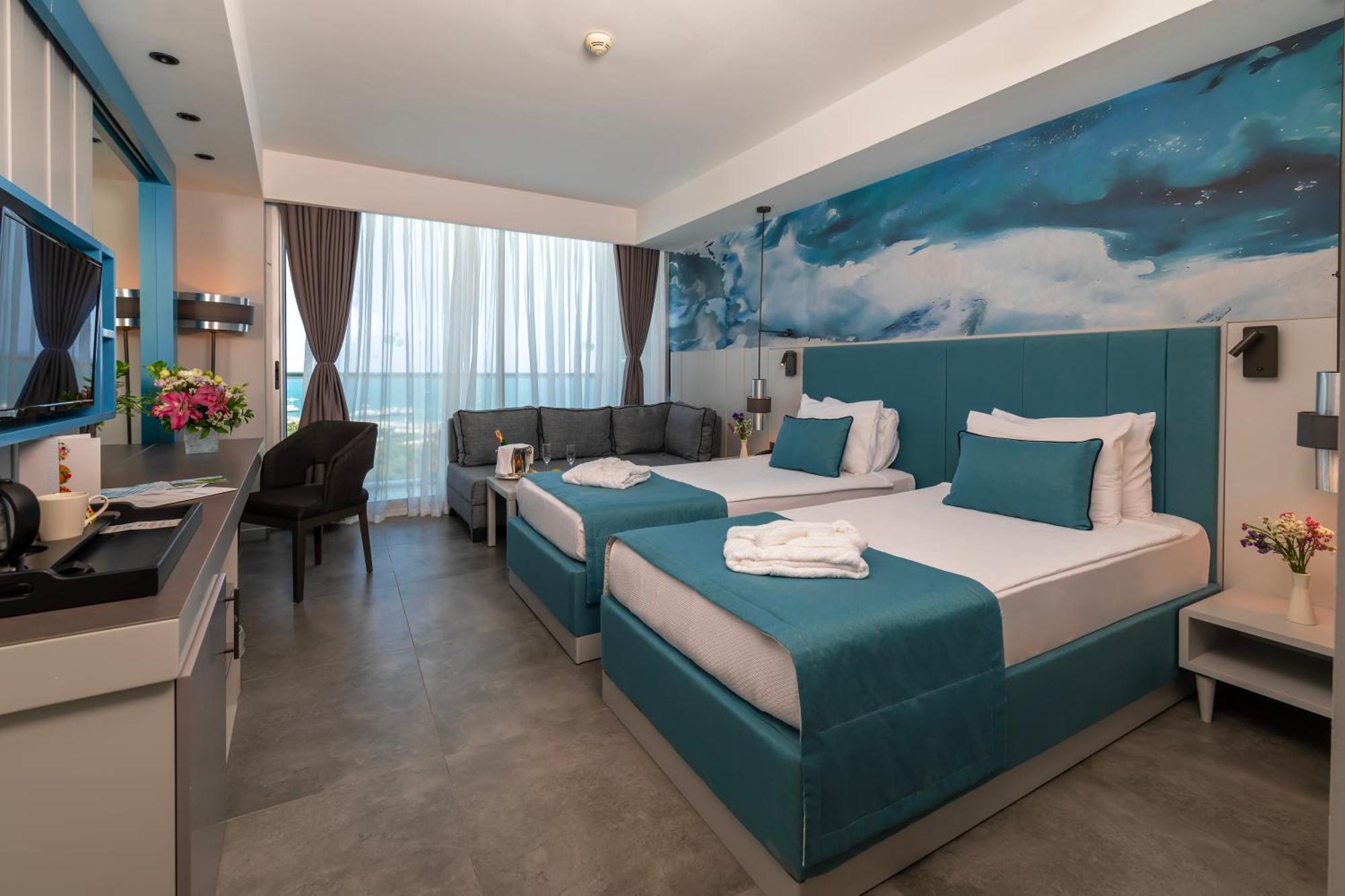 Double or Twin Room,1365789689:JPEG