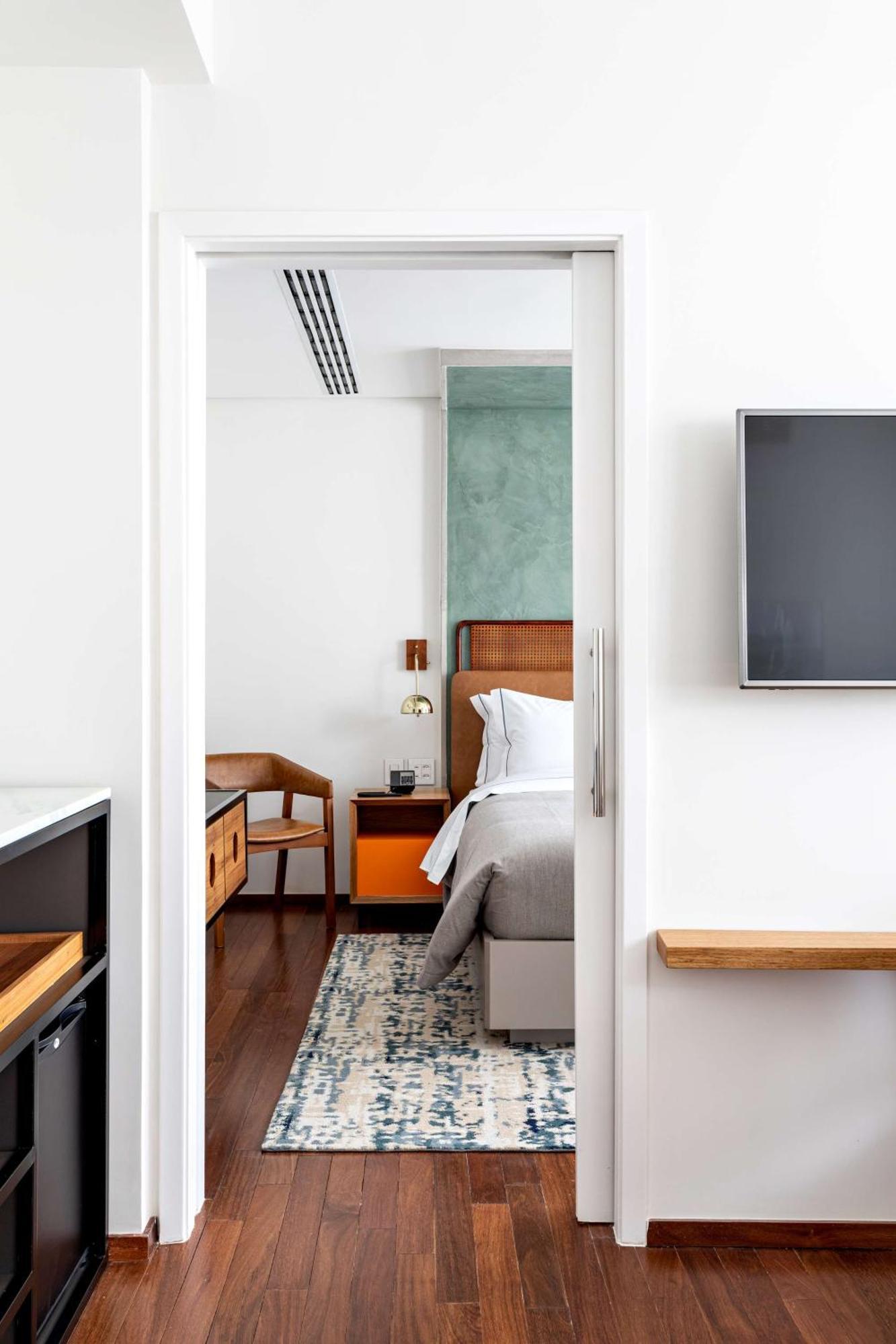 One-Bedroom King Suite