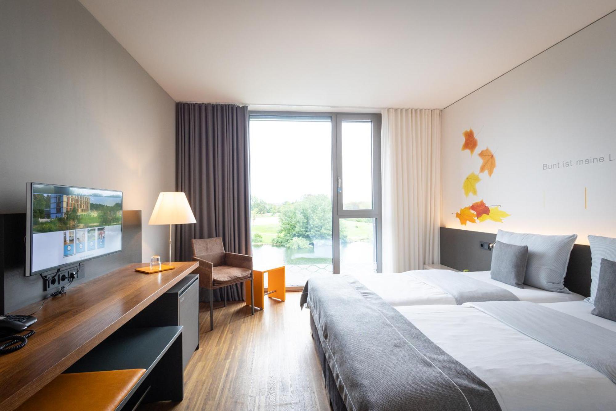 Doppelzimmer mit Seeblick