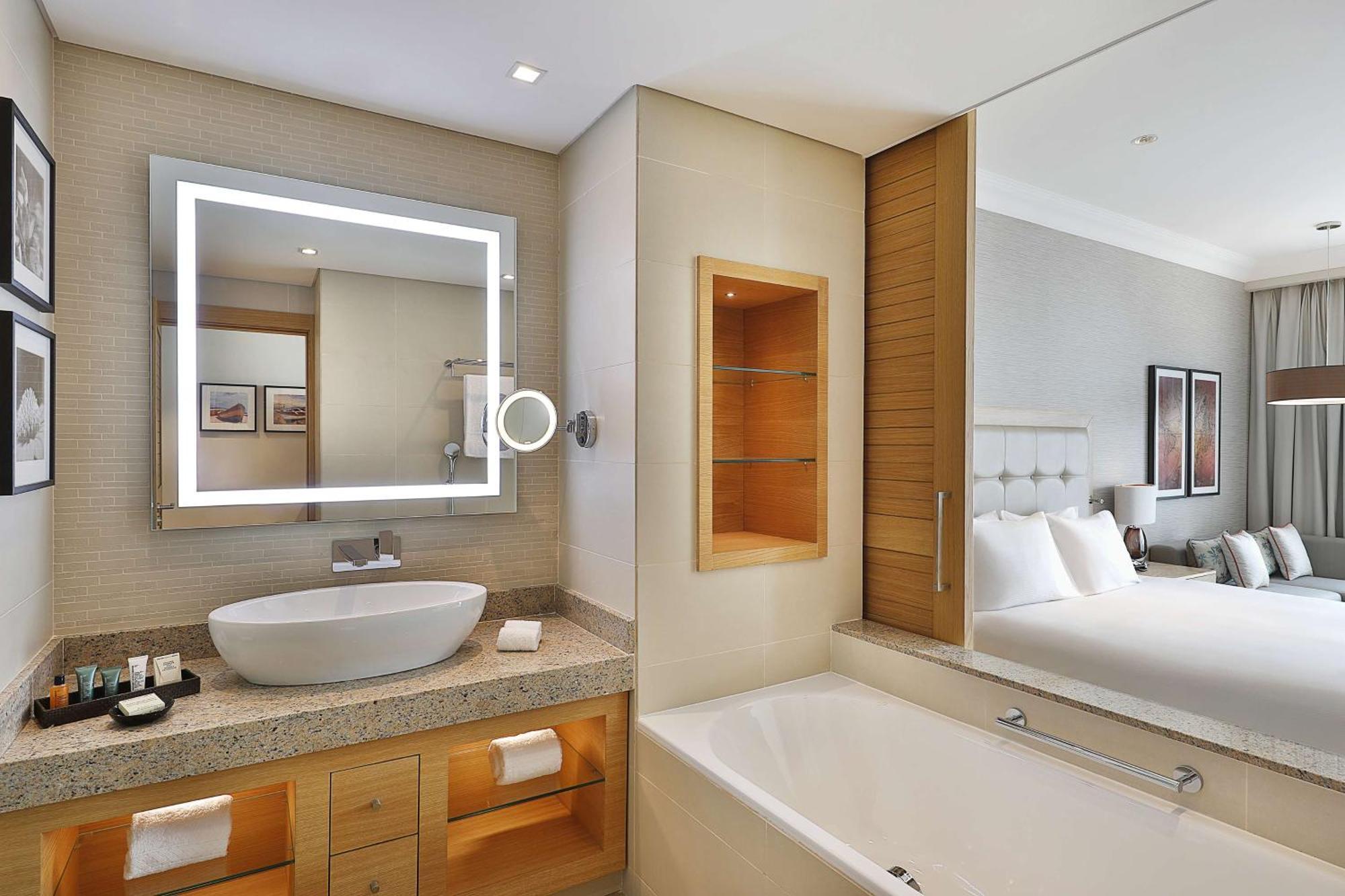 Habitación con cama extragrande