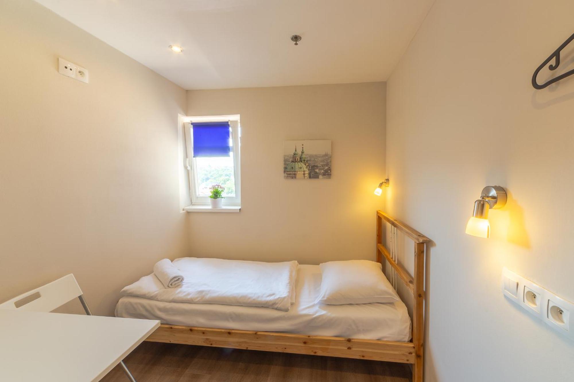 Eenpersoonskamer met Gedeelde Badkamer