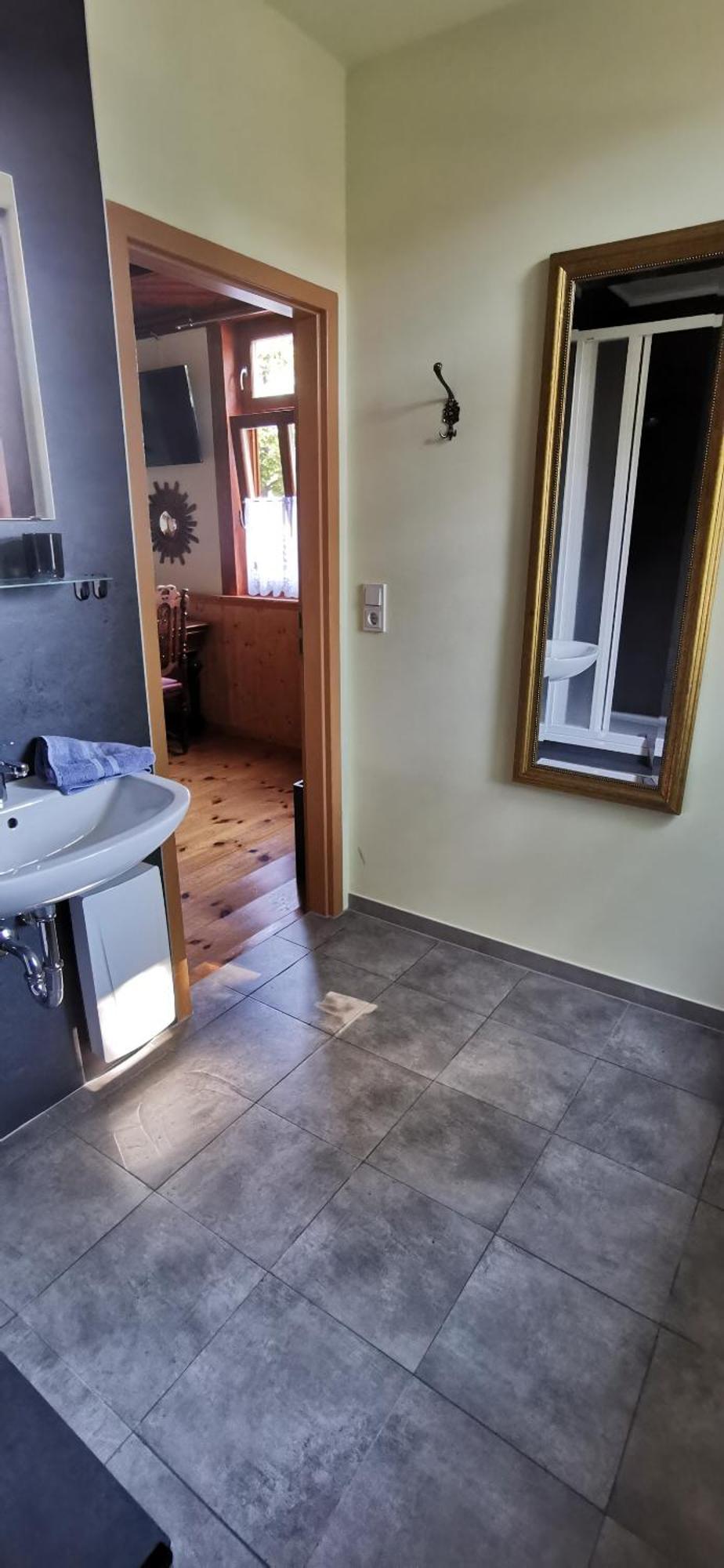 Standard Triple Room,1549062028:JPEG