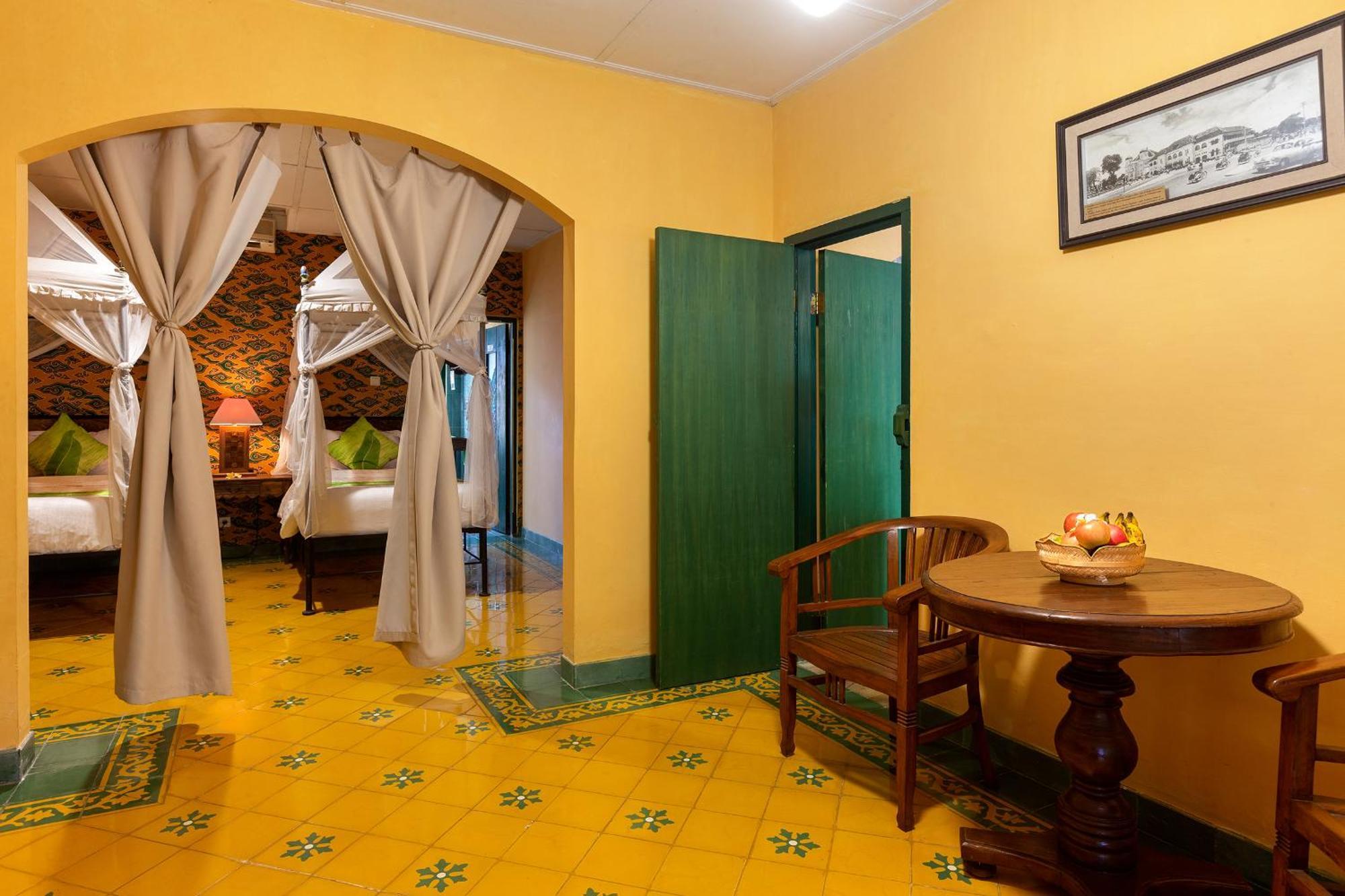 Deluxe Double or Twin Room