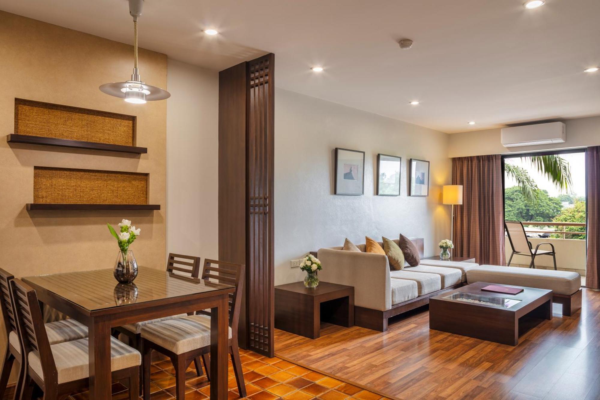 Deluxe Family Suite