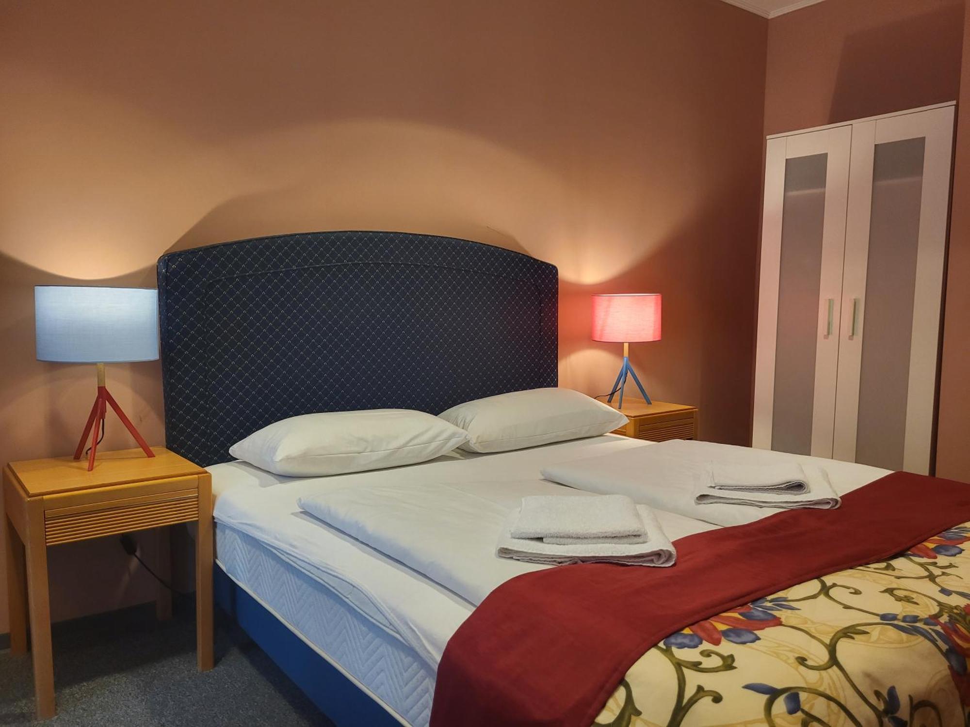 Chambre Lit Queen-Size