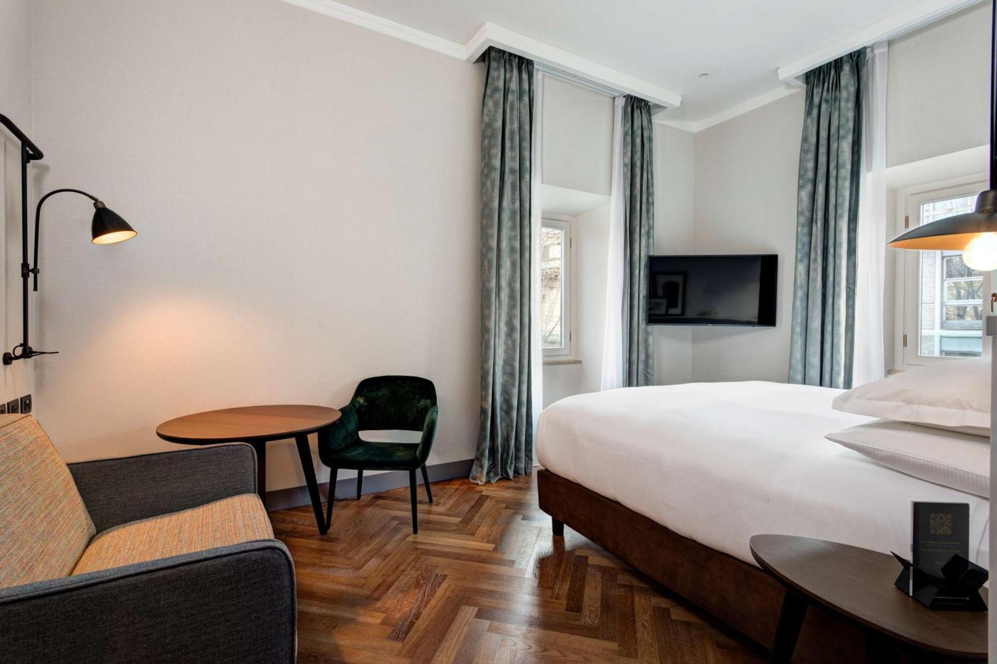 Zimmer mit Kingsize-Bett - barrierefrei